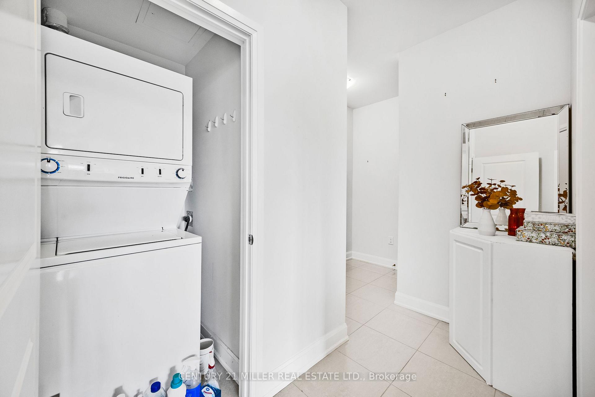 Photo 26 of Unit 201, 275 Roxton Road, Oakville, River Oaks — HOMEH
