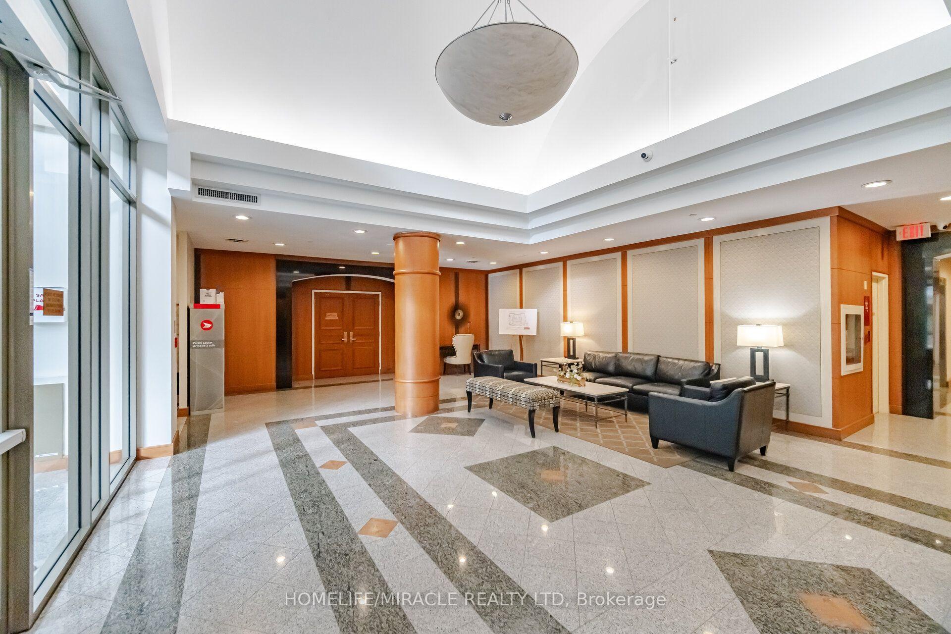 Photo 3 of Unit 301, 260 Doris Avenue, North York, Willowdale East — HOMEH