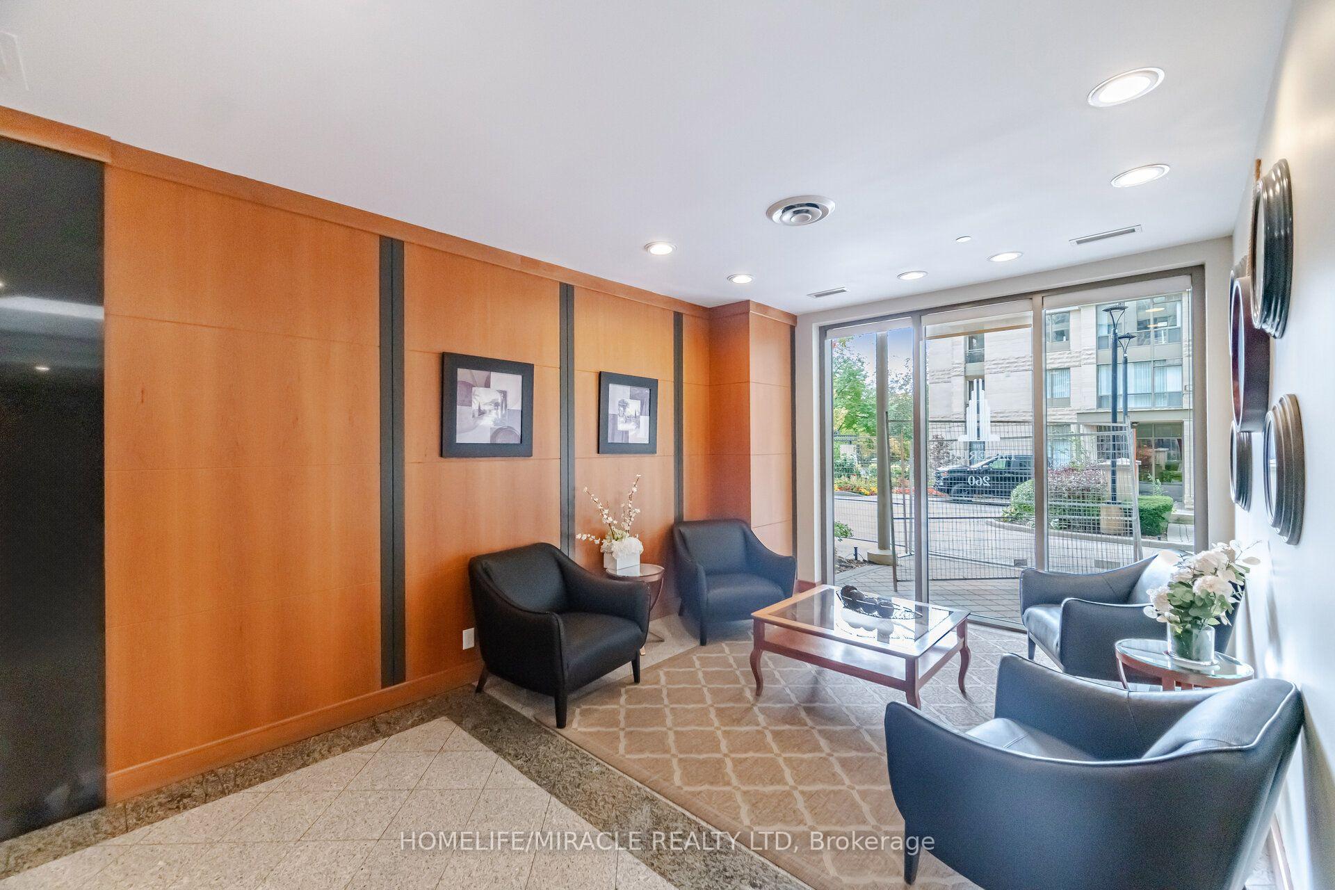 Photo 5 of Unit 301, 260 Doris Avenue, North York, Willowdale East — HOMEH