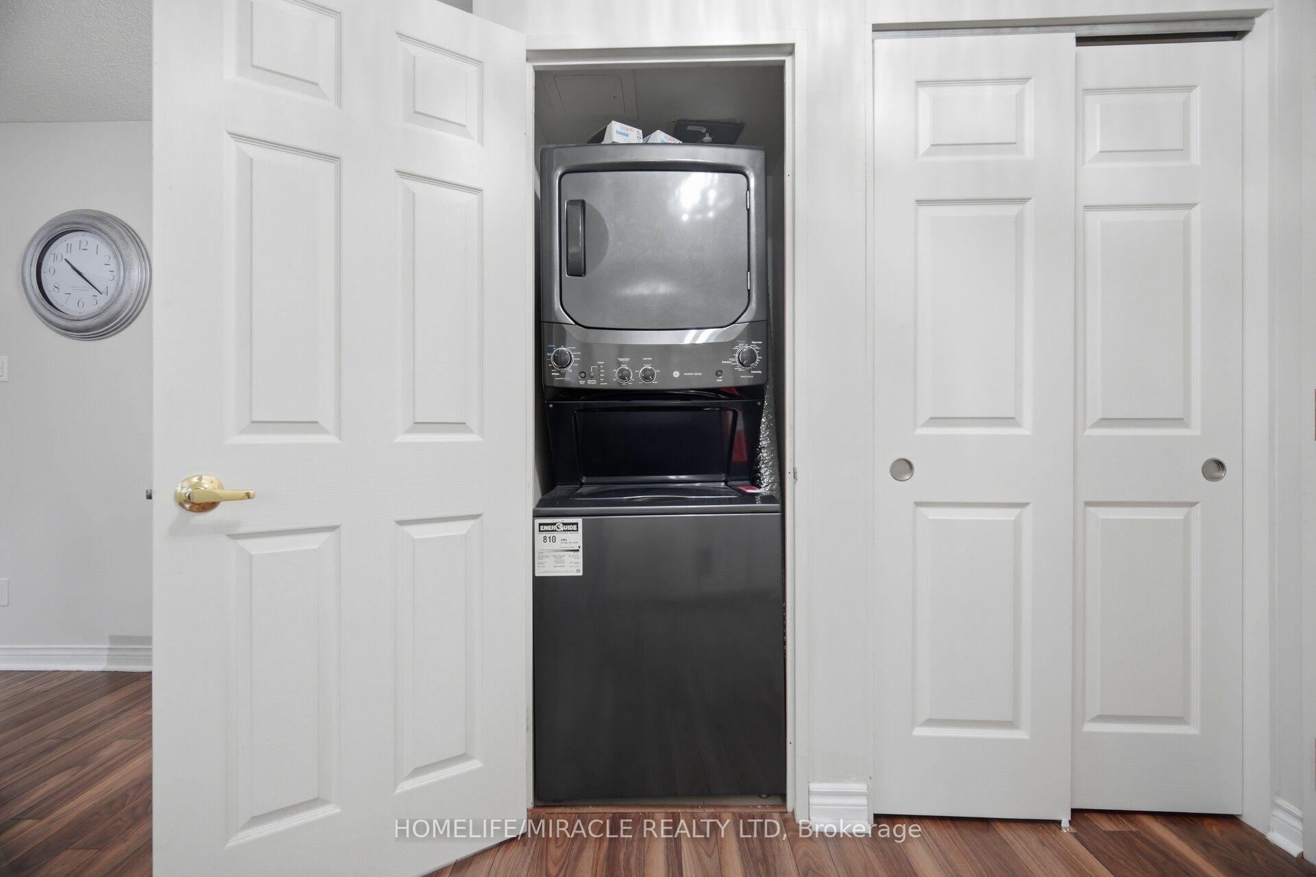 Photo 25 of Unit 301, 260 Doris Avenue, North York, Willowdale East — HOMEH