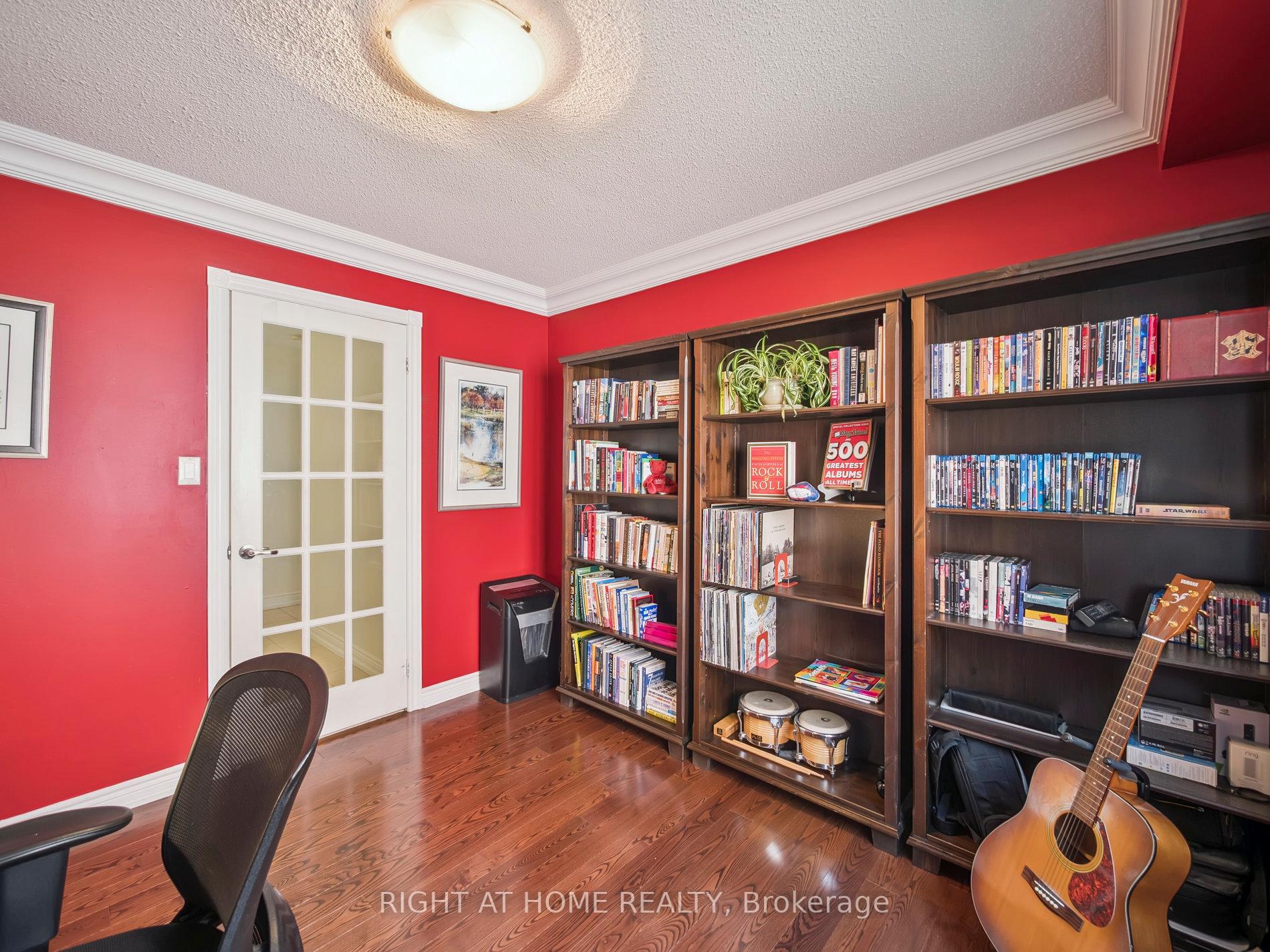 Photo 19 of 100 Carlyle Crescent, Aurora, Aurora Highlands — HOMEH