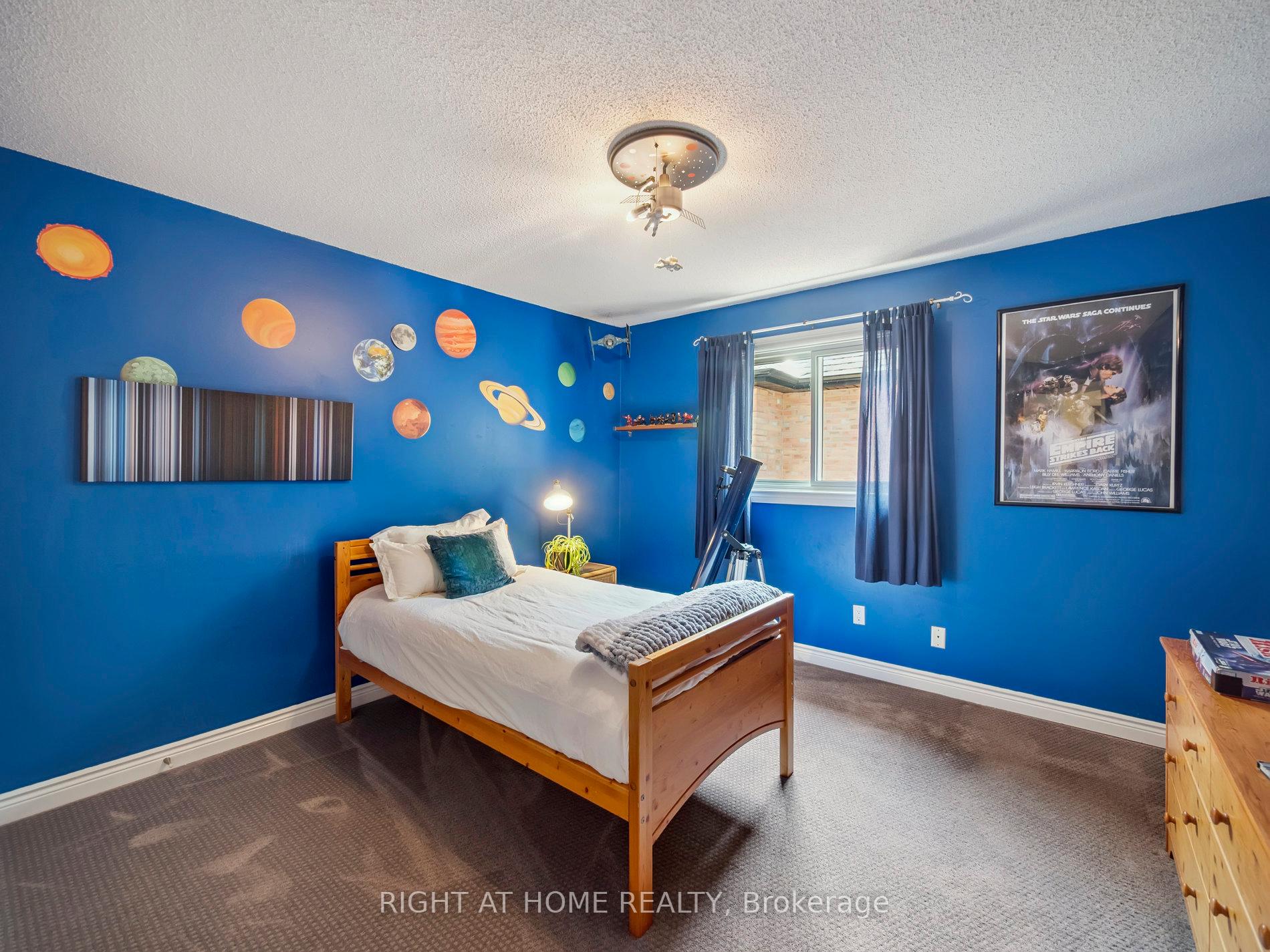 Photo 26 of 100 Carlyle Crescent, Aurora, Aurora Highlands — HOMEH