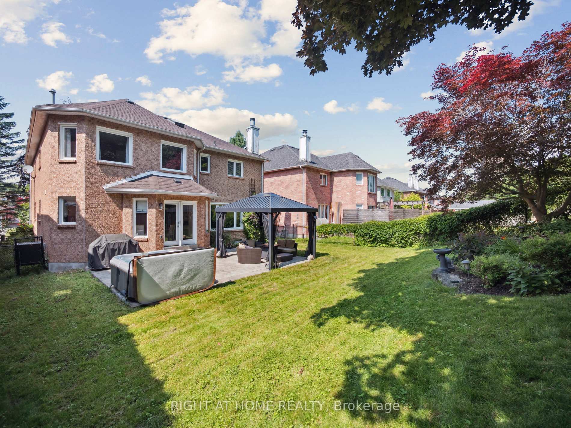 Photo 36 of 100 Carlyle Crescent, Aurora, Aurora Highlands — HOMEH