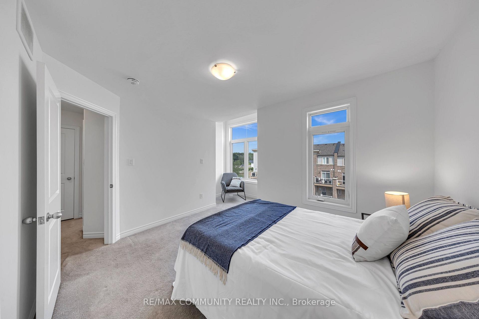 Photo 14 of 1761 Rex Heath Drive, Pickering, Duffin Heights — HOMEH