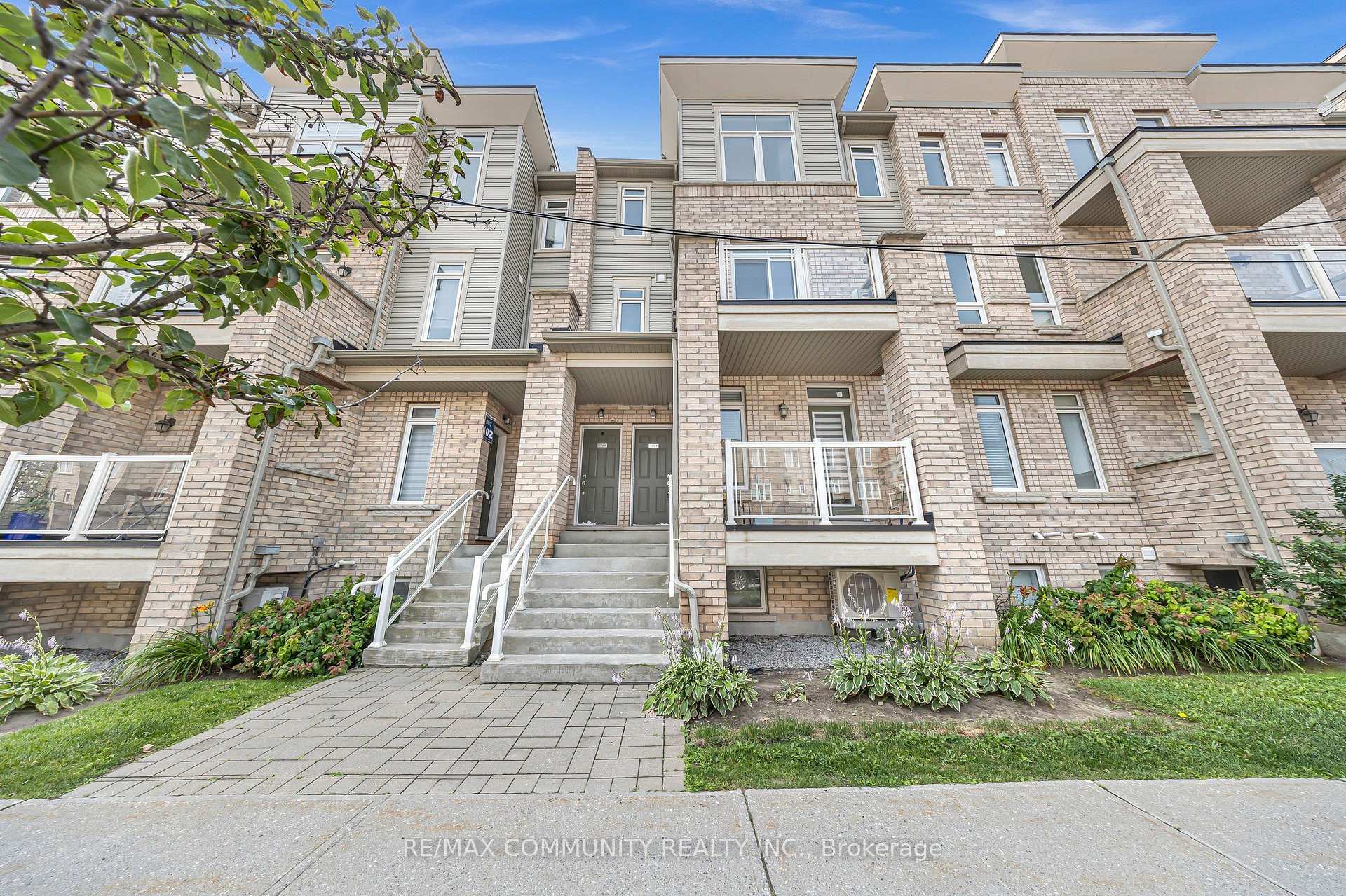 Photo 23 of 1761 Rex Heath Drive, Pickering, Duffin Heights — HOMEH