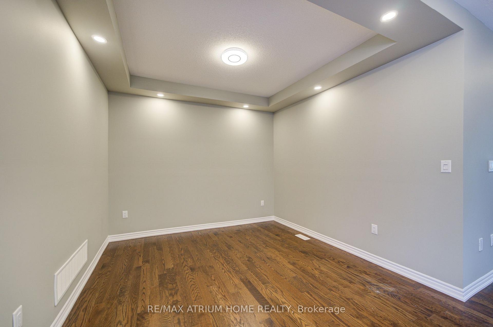 Photo 15 of 396 Thomas Phillips Drive, Aurora, Rural Aurora — HOMEH