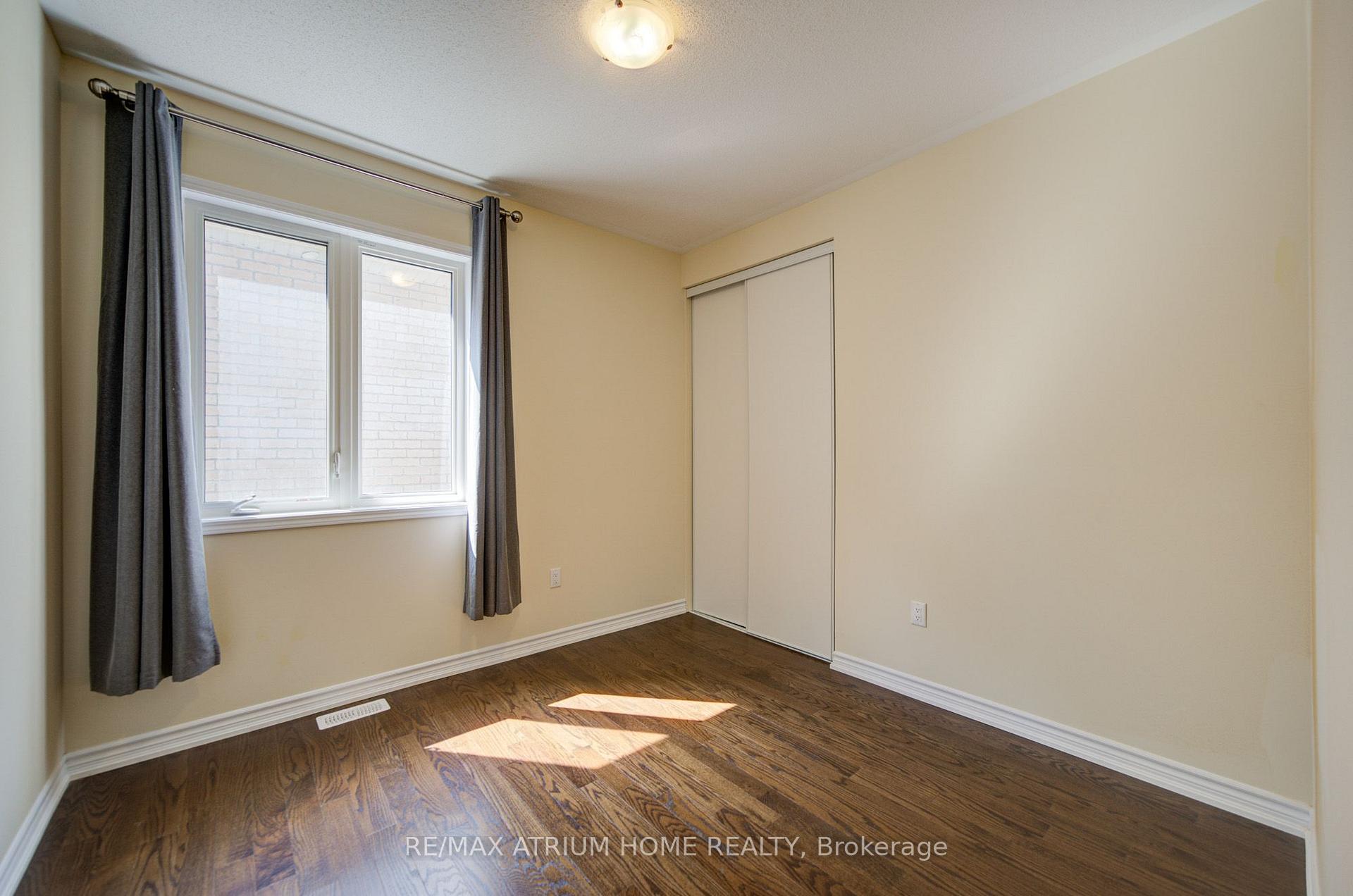Photo 34 of 396 Thomas Phillips Drive, Aurora, Rural Aurora — HOMEH