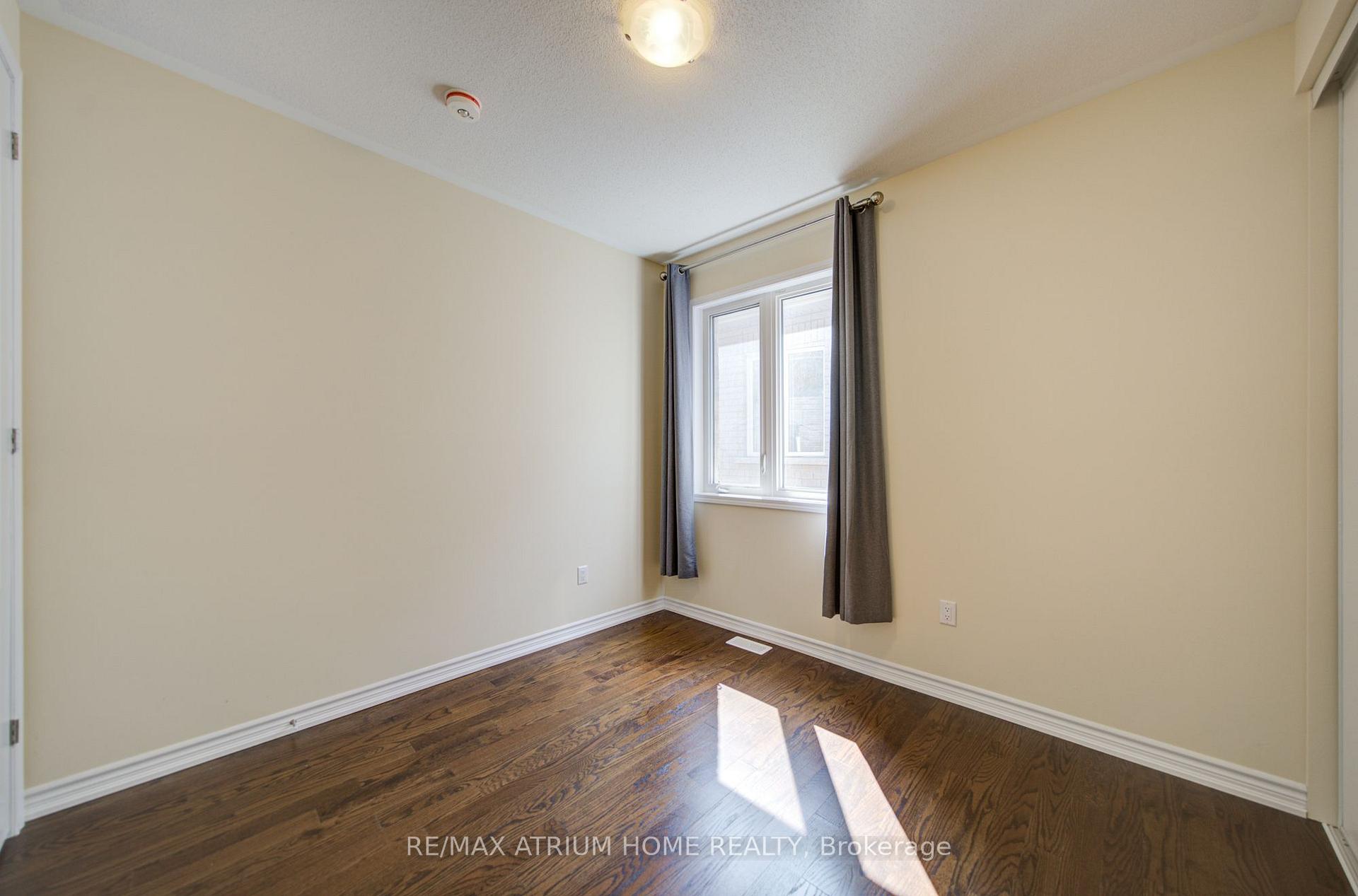 Photo 35 of 396 Thomas Phillips Drive, Aurora, Rural Aurora — HOMEH