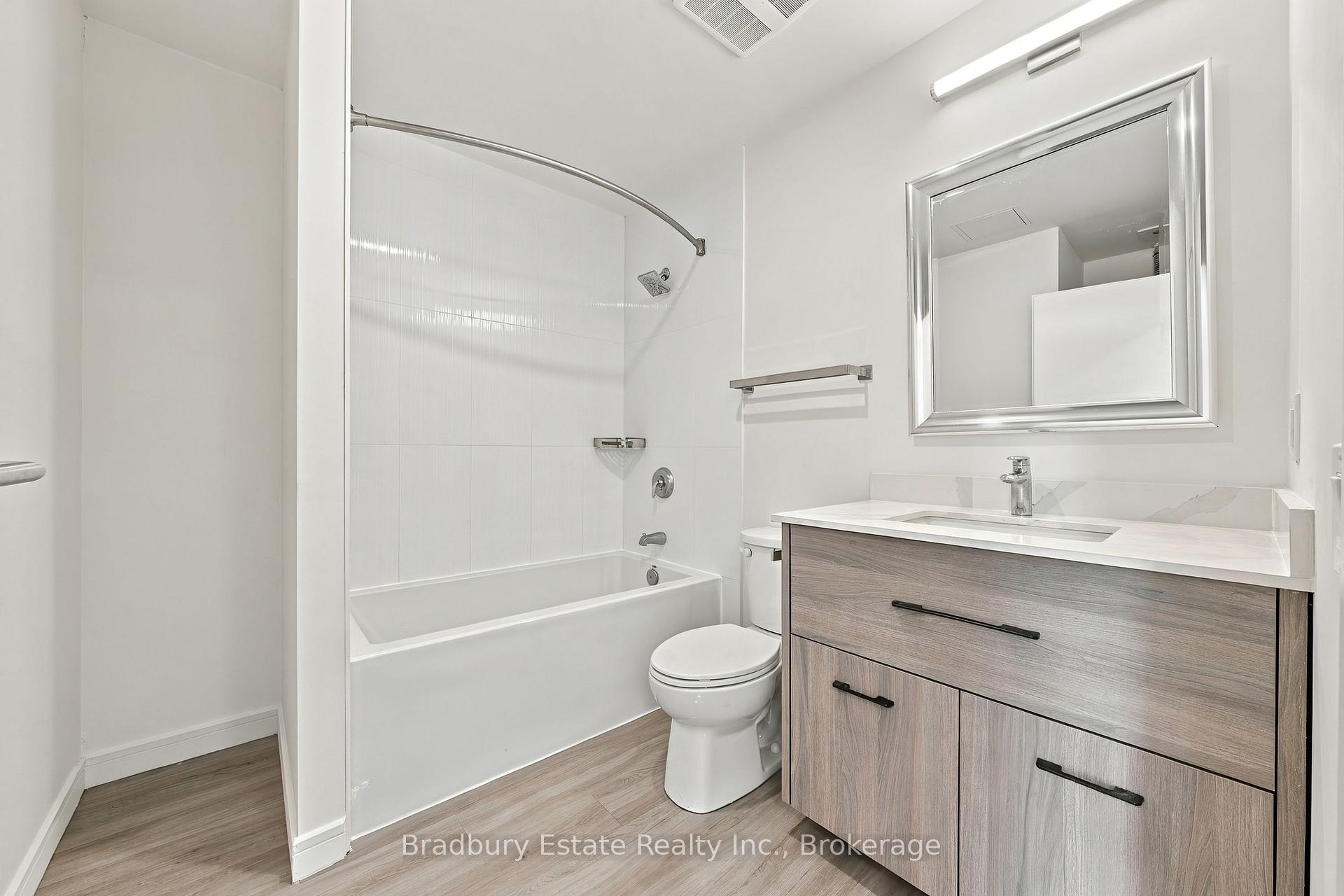 Photo 10 of Unit 1203, 49 Walnut Street S, Hamilton, Corktown — HOMEH
