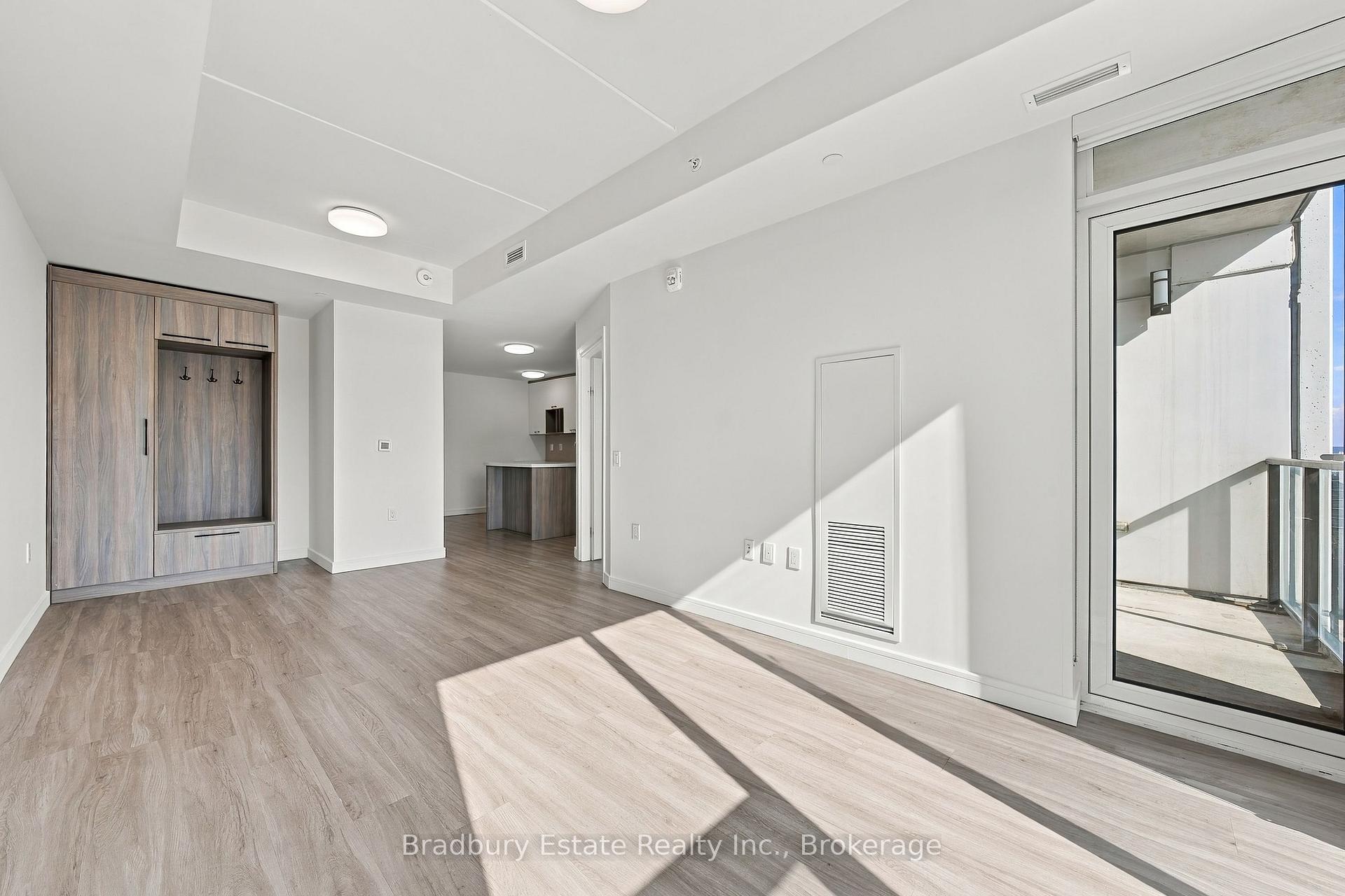 Photo 12 of Unit 1203, 49 Walnut Street S, Hamilton, Corktown — HOMEH