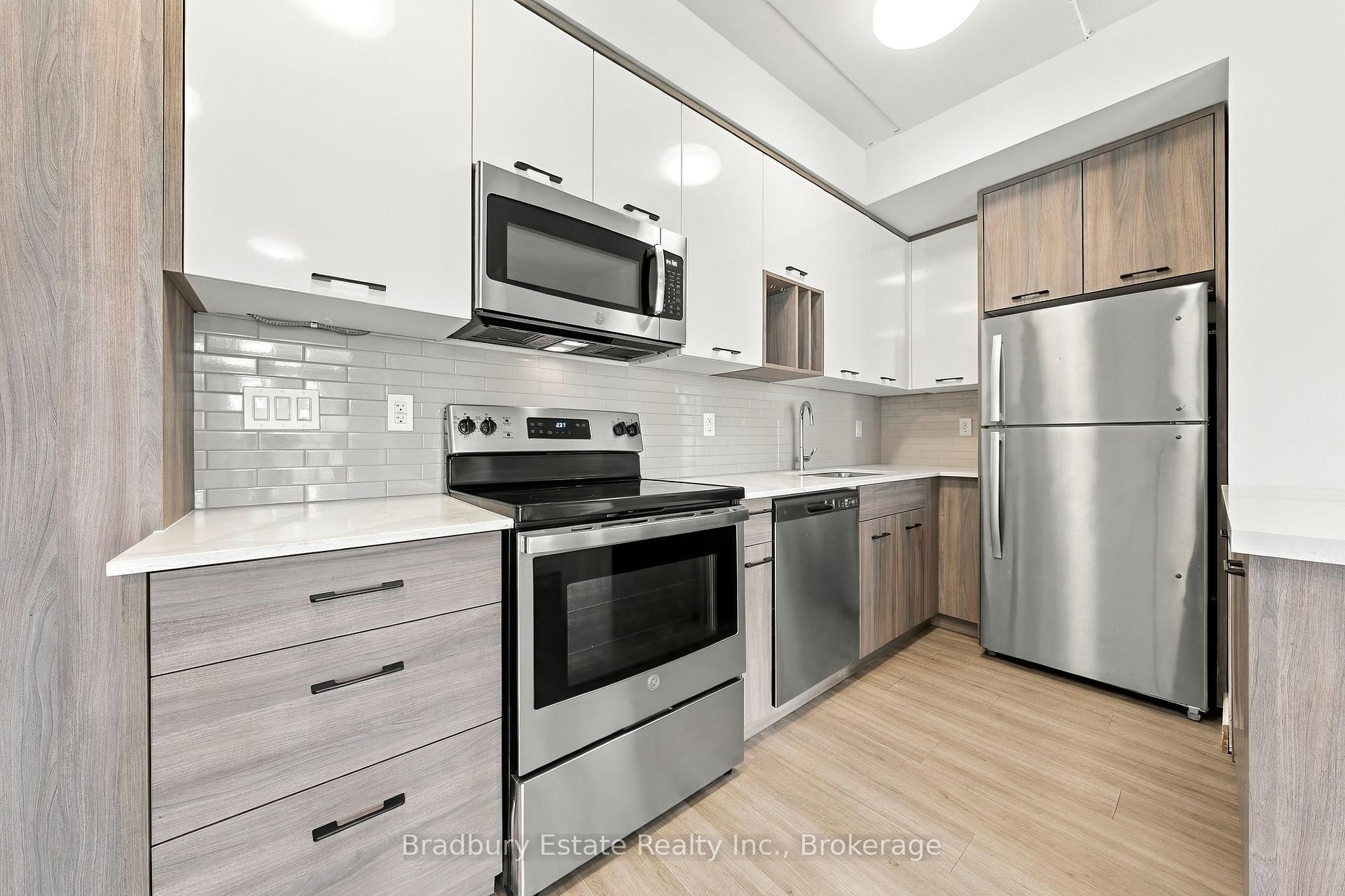 Photo 5 of Unit 1205, 49 Walnut Street S, Hamilton, Corktown — HOMEH