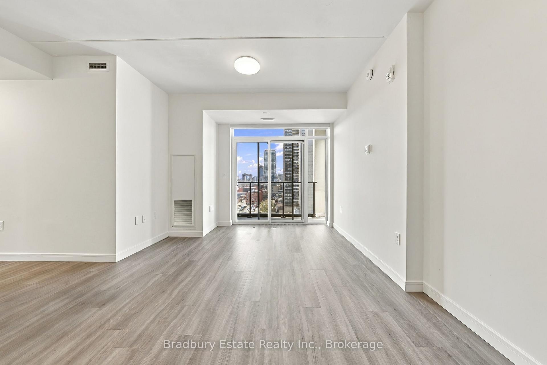 Photo 15 of Unit 1205, 49 Walnut Street S, Hamilton, Corktown — HOMEH