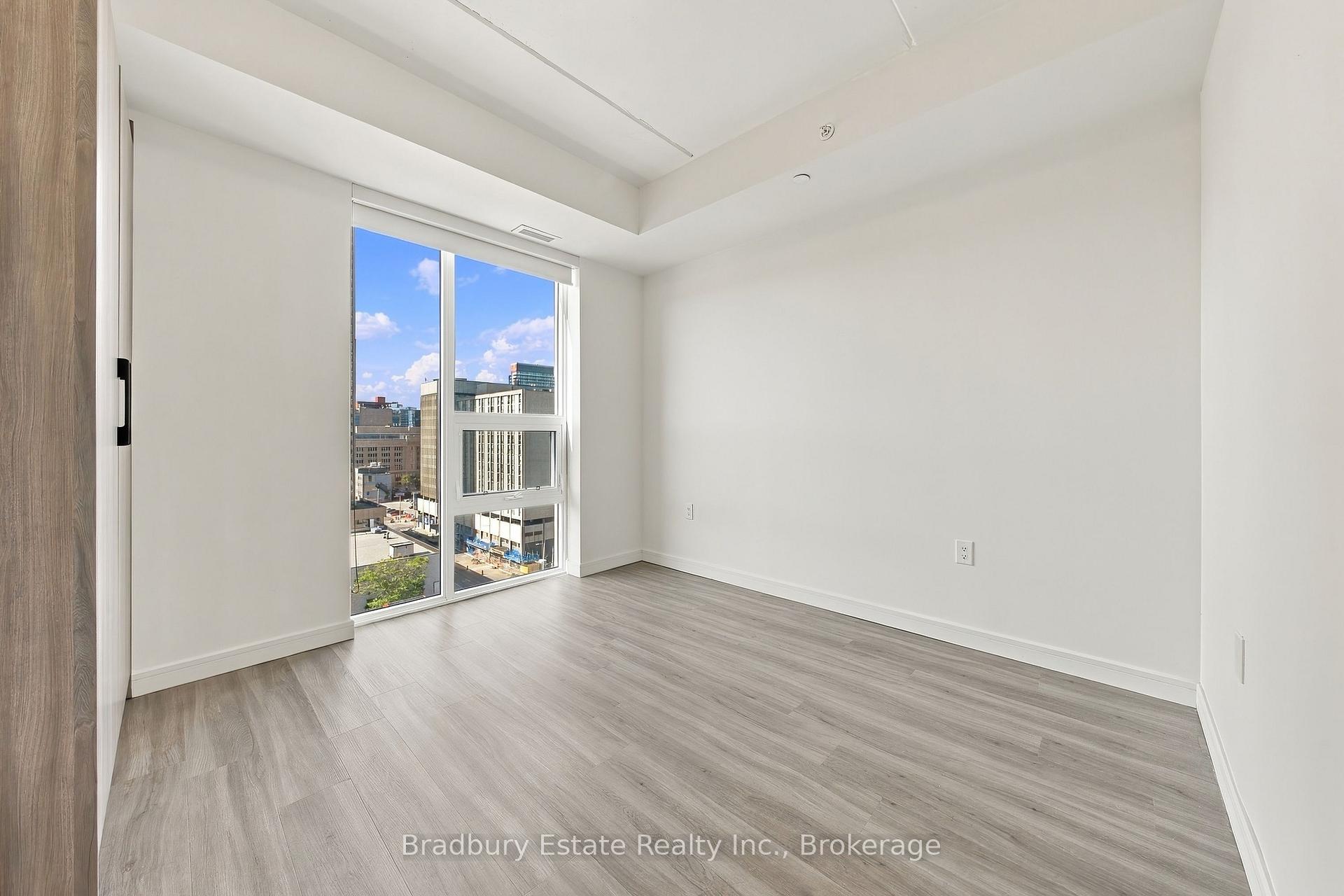 Photo 16 of Unit 1205, 49 Walnut Street S, Hamilton, Corktown — HOMEH