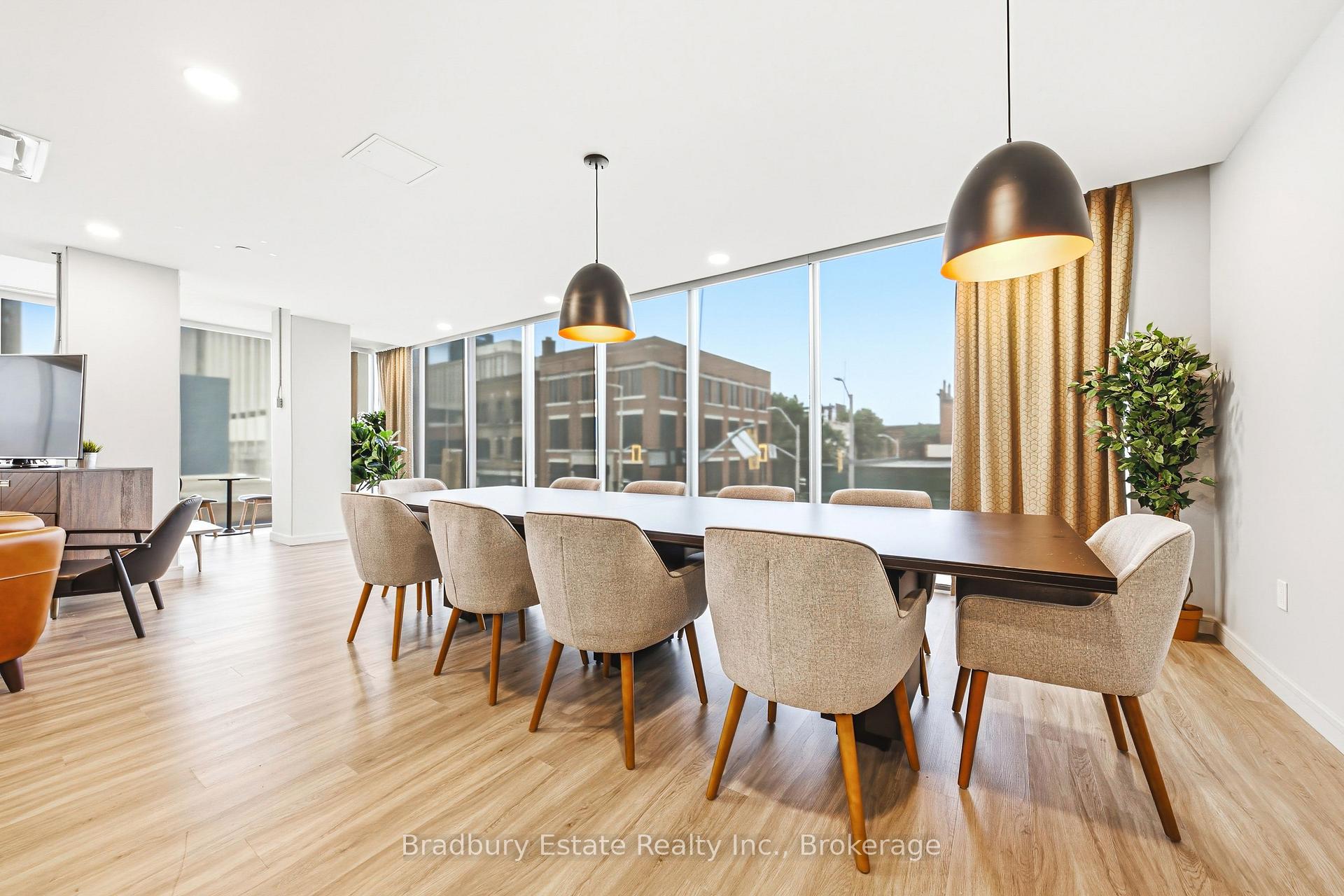Photo 26 of Unit 1205, 49 Walnut Street S, Hamilton, Corktown — HOMEH