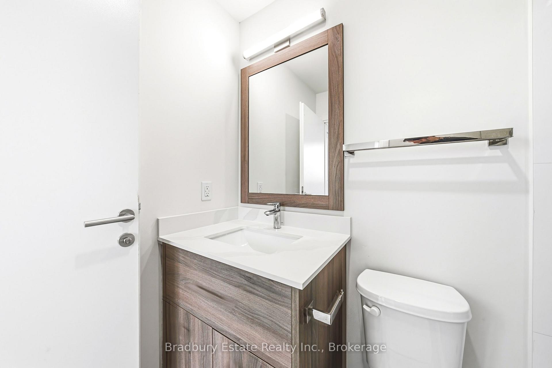 Photo 10 of Unit 1208, 49 Walnut Street S, Hamilton, Corktown — HOMEH