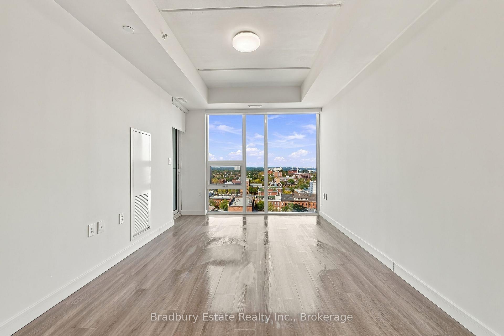 Photo 12 of Unit 1109, 49 Walnut Street S, Hamilton, Corktown — HOMEH