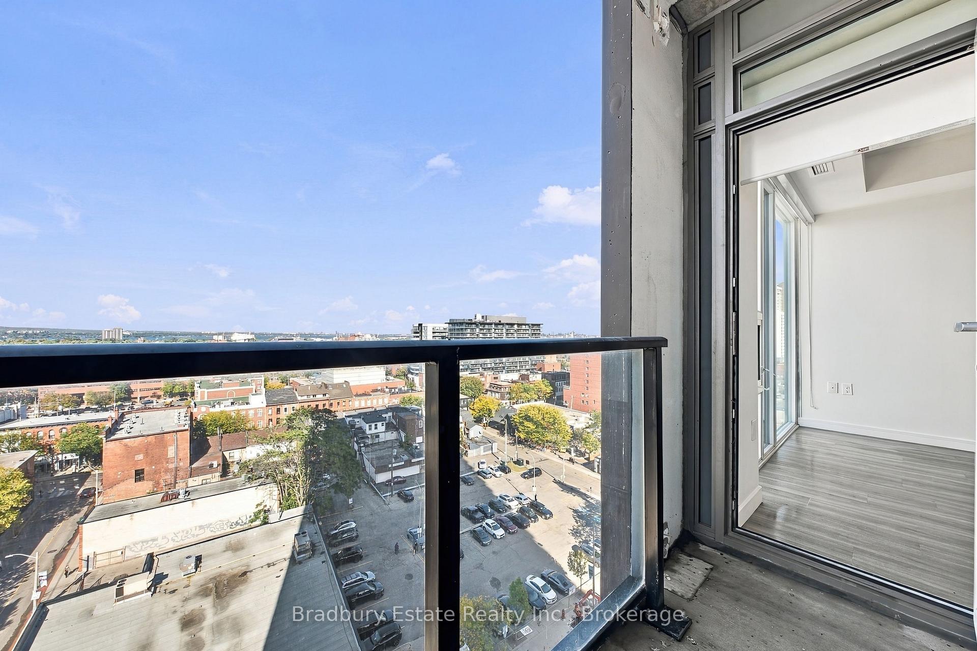 Photo 19 of Unit 1109, 49 Walnut Street S, Hamilton, Corktown — HOMEH