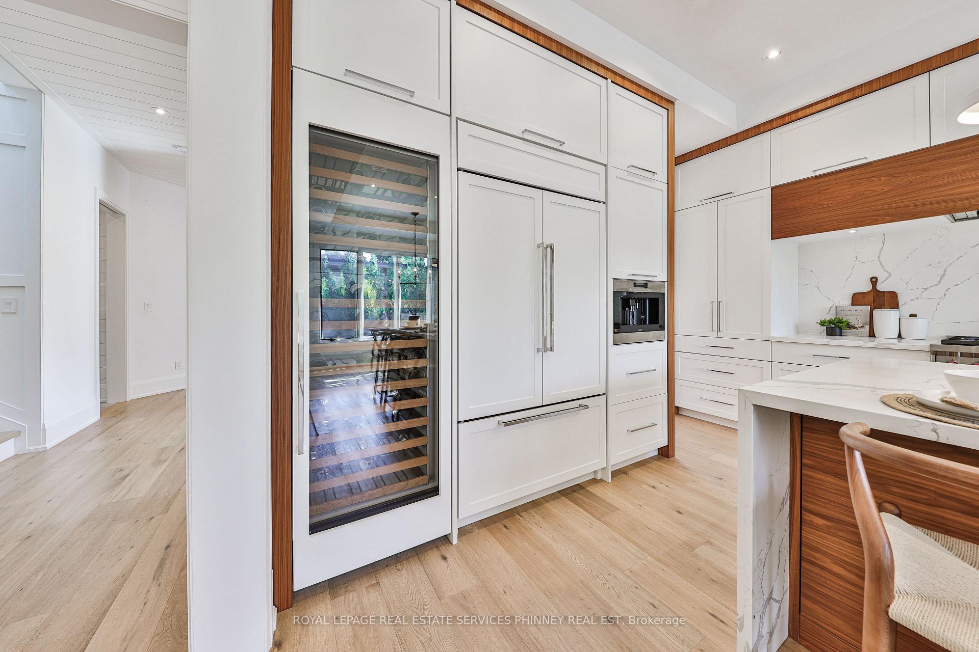 Photo 9 of 343 Douglas Avenue, Oakville, Old Oakville — HOMEH