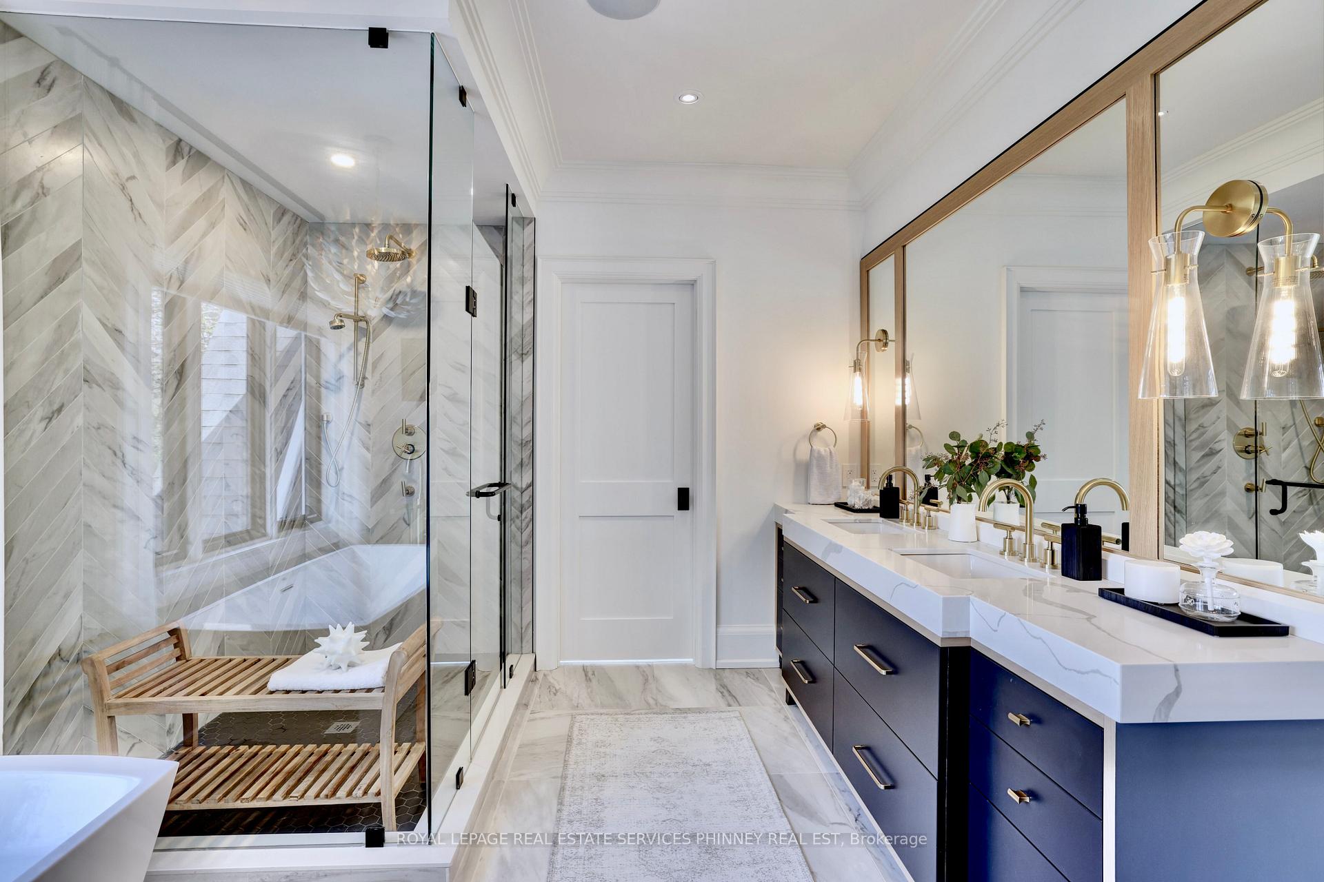 Photo 13 of 343 Douglas Avenue, Oakville, Old Oakville — HOMEH