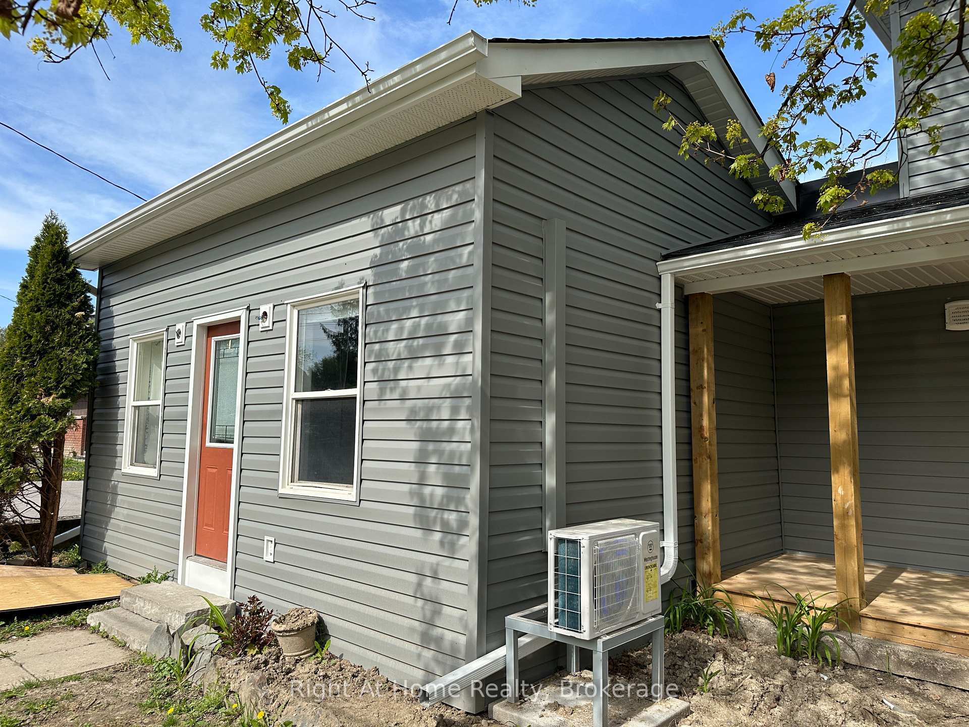 Photo 1 of Unit Unit B, 1119 King Street, Whitby, Downtown Whitby — HOMEH