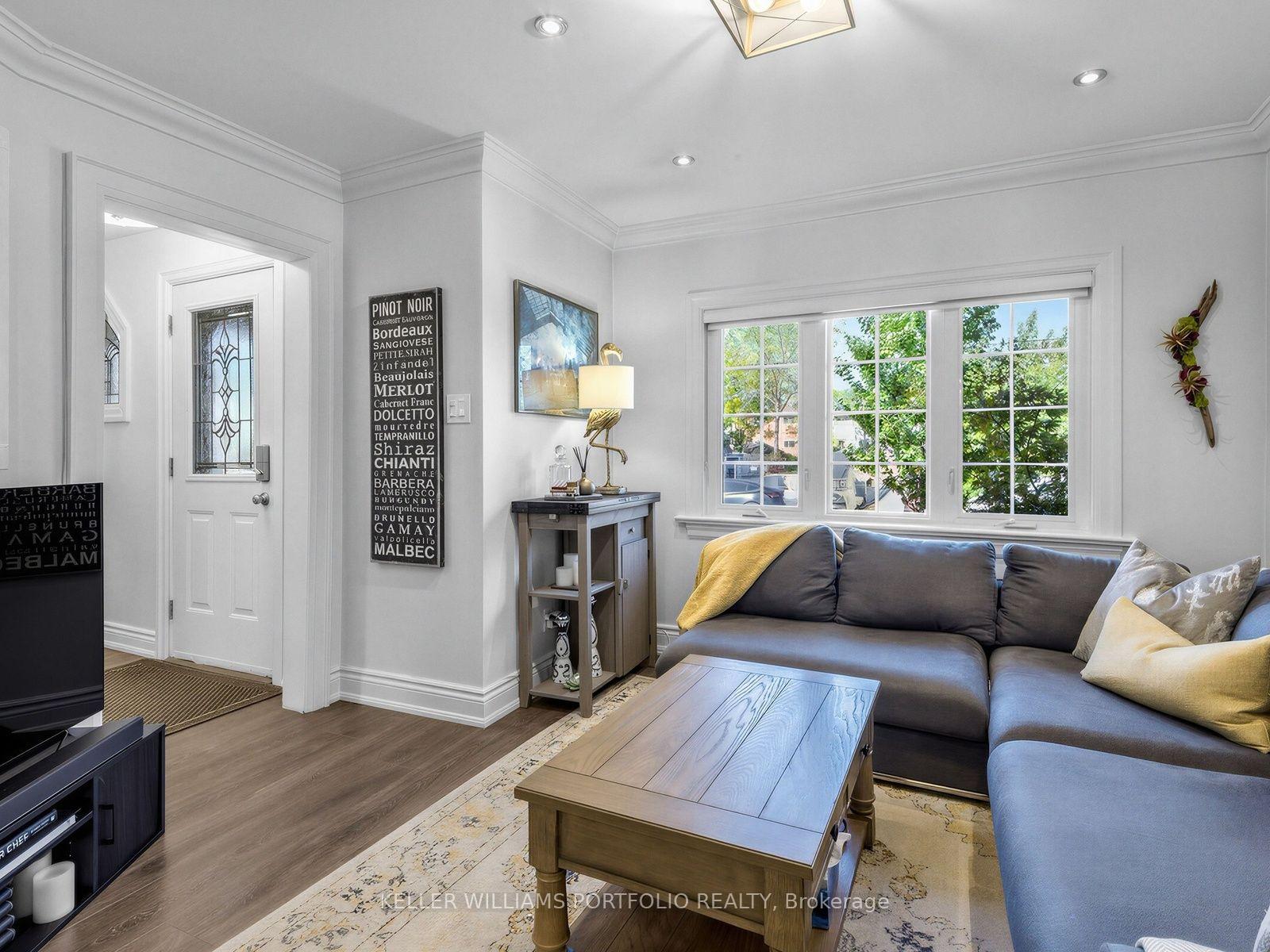 Photo 6 of 163 Lambton Avenue, Toronto, Rockcliffe-Smythe — HOMEH