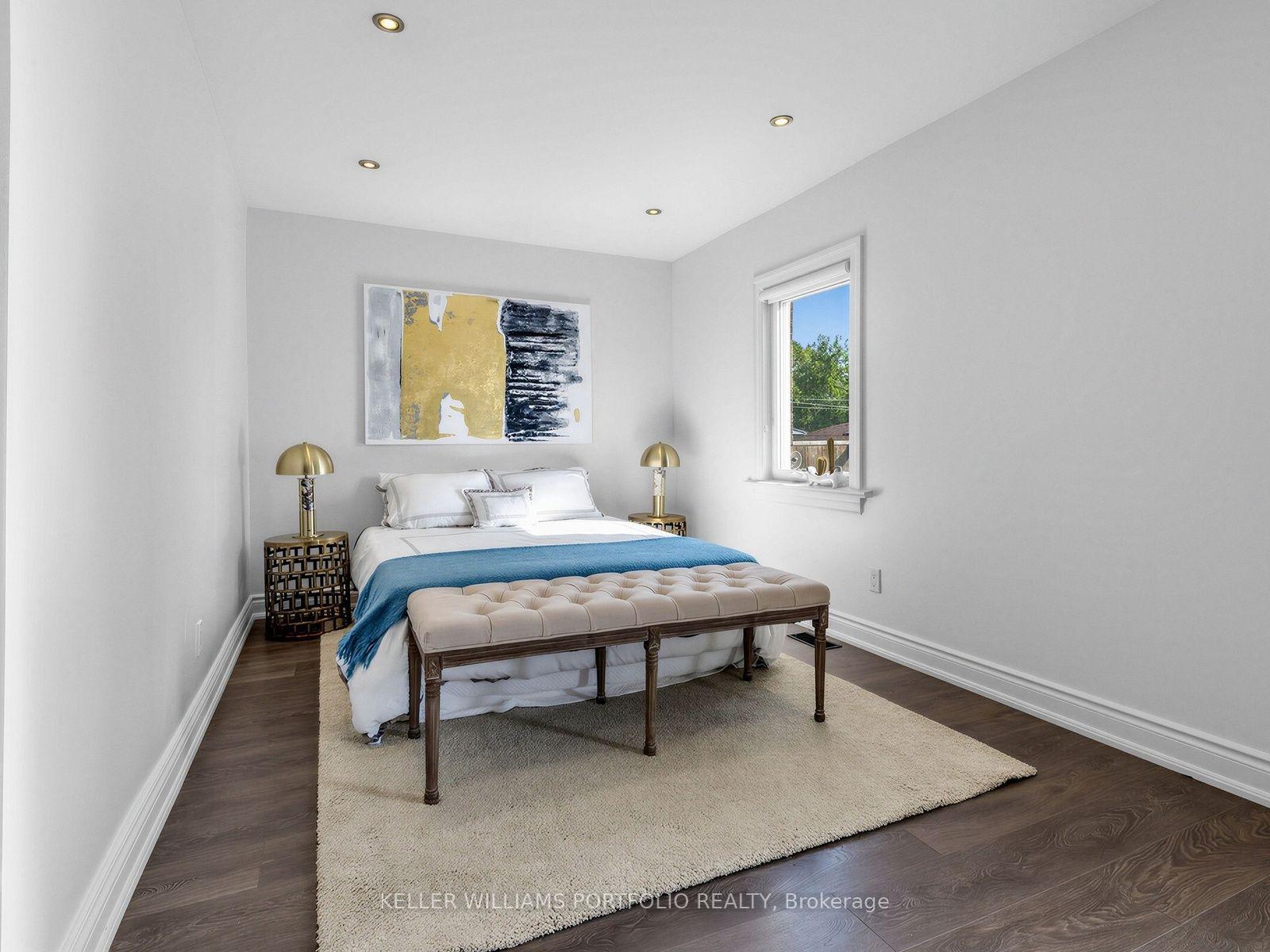 Photo 15 of 163 Lambton Avenue, Toronto, Rockcliffe-Smythe — HOMEH