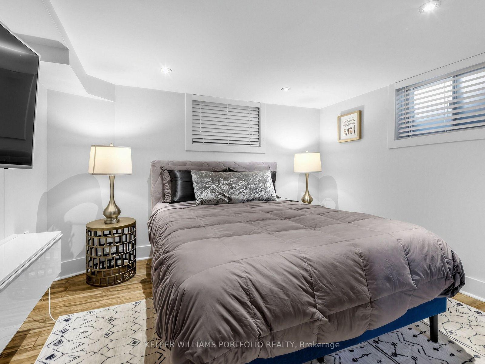 Photo 20 of 163 Lambton Avenue, Toronto, Rockcliffe-Smythe — HOMEH