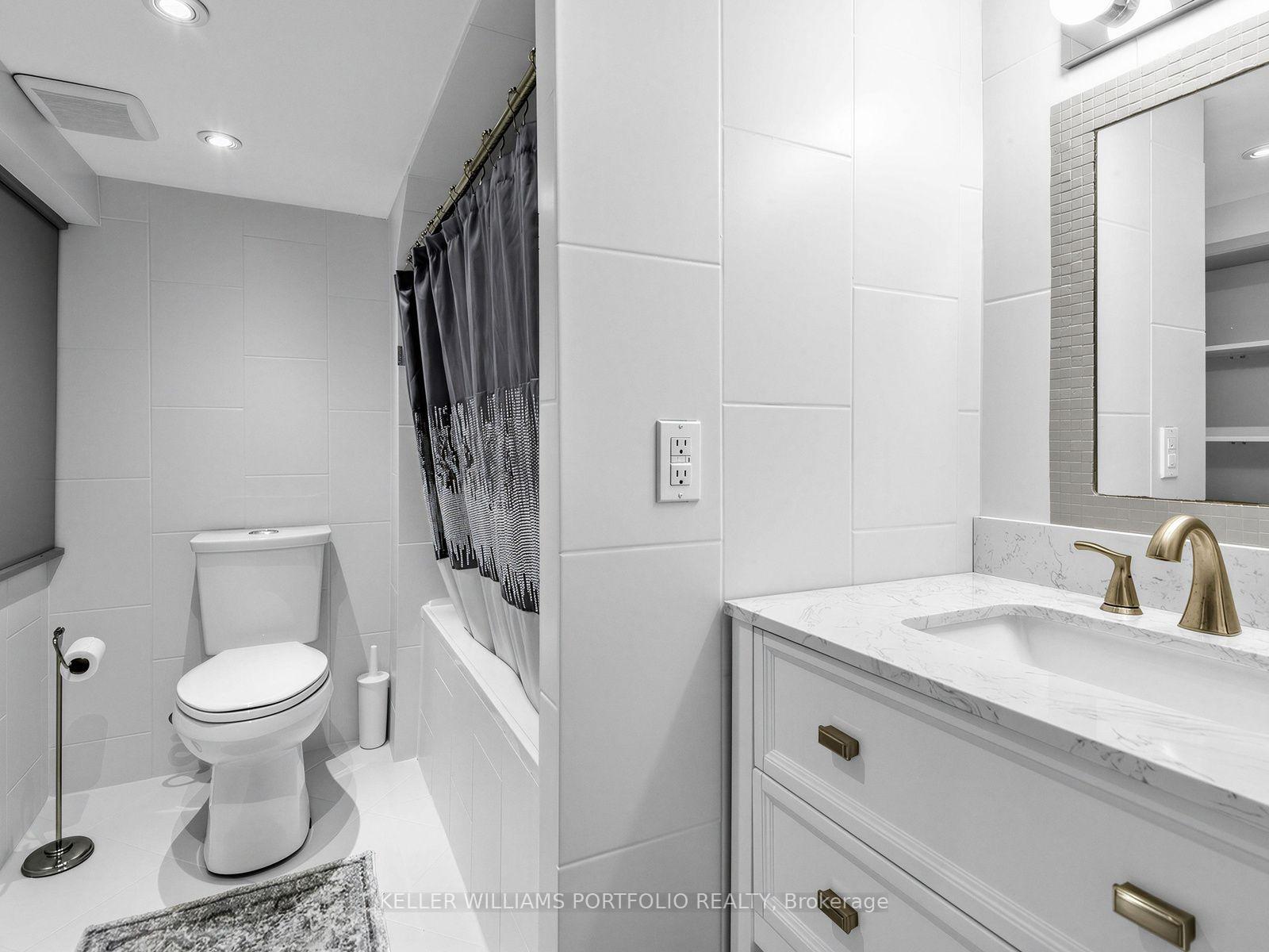 Photo 23 of 163 Lambton Avenue, Toronto, Rockcliffe-Smythe — HOMEH