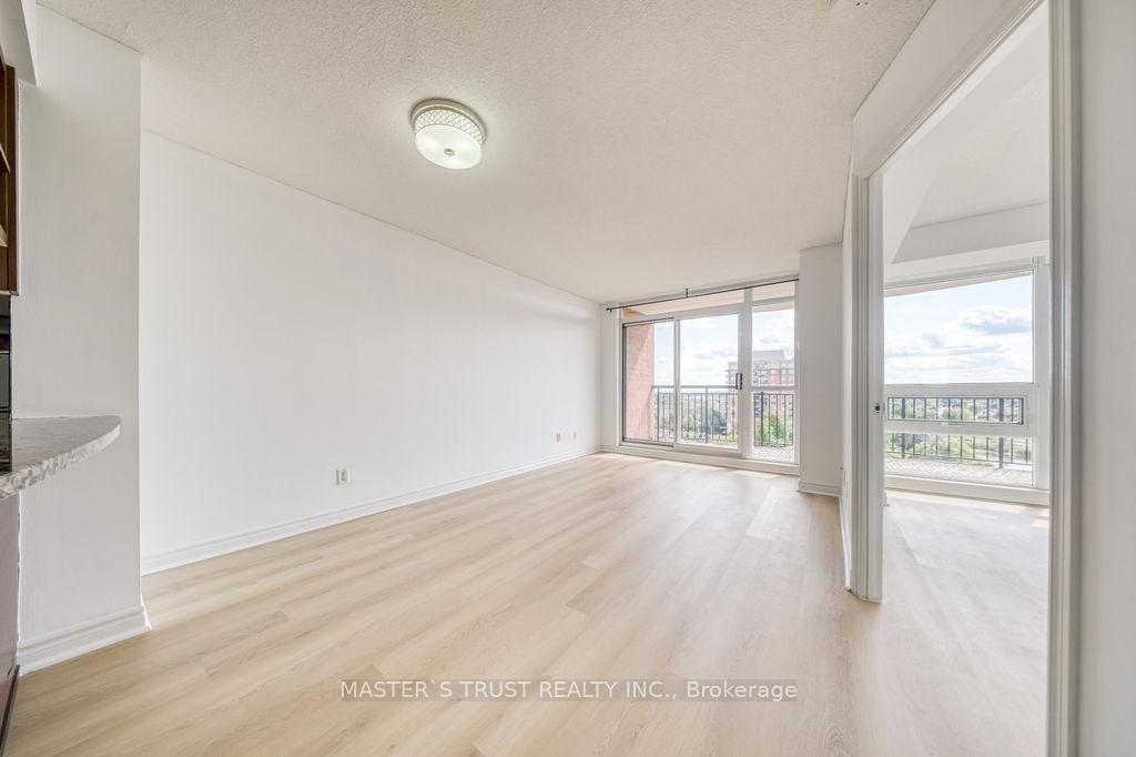Photo 3 of Unit 810, 2365 Central Park Drive, Oakville, River Oaks — HOMEH