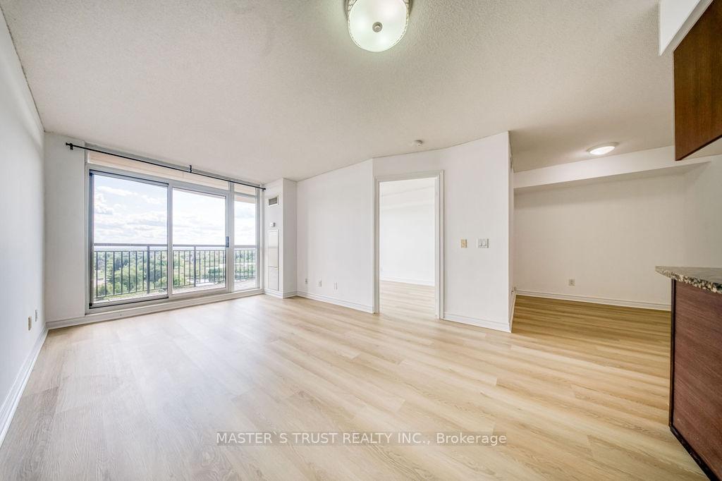 Photo 5 of Unit 810, 2365 Central Park Drive, Oakville, River Oaks — HOMEH