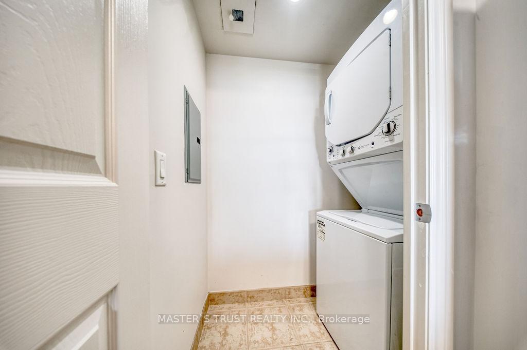 Photo 11 of Unit 810, 2365 Central Park Drive, Oakville, River Oaks — HOMEH
