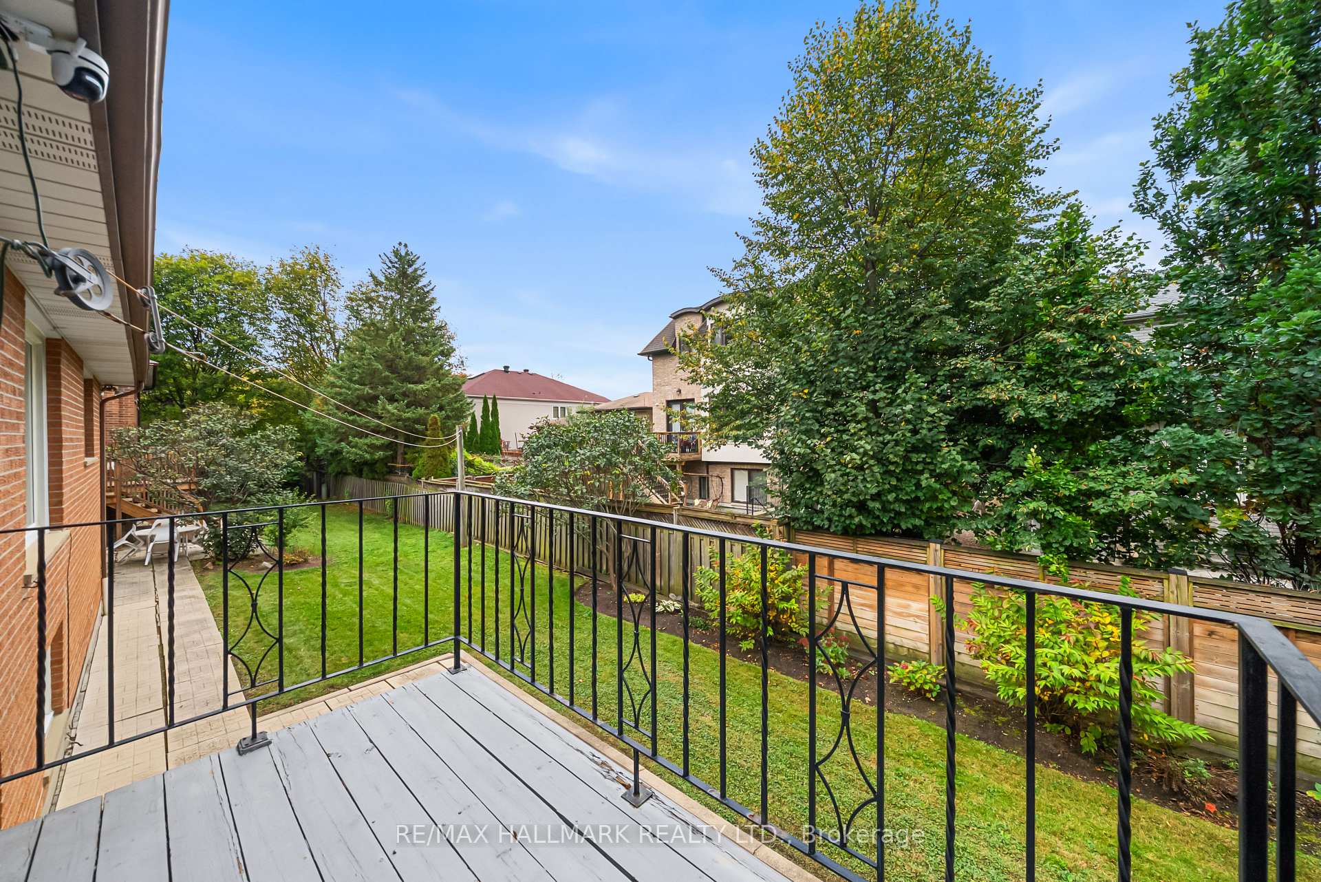 Photo 14 of 53 Tobruk Crescent, North York, Newtonbrook East — HOMEH