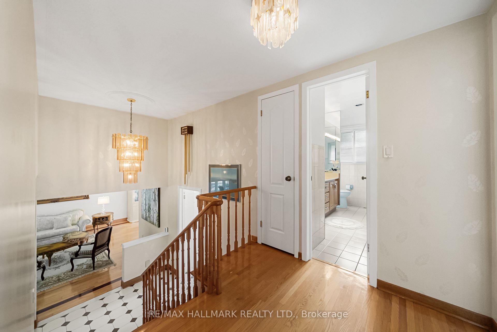 Photo 15 of 53 Tobruk Crescent, North York, Newtonbrook East — HOMEH