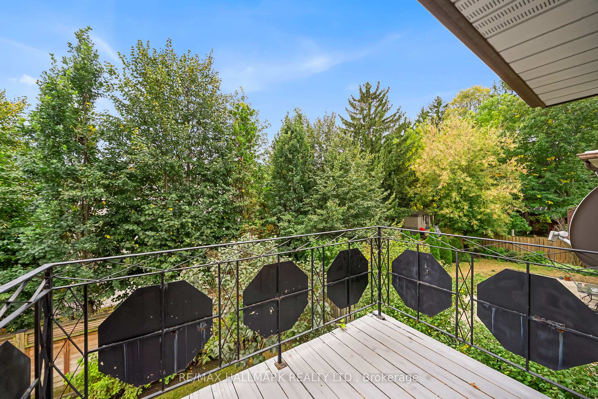 Photo 18 of 53 Tobruk Crescent, North York, Newtonbrook East — HOMEH