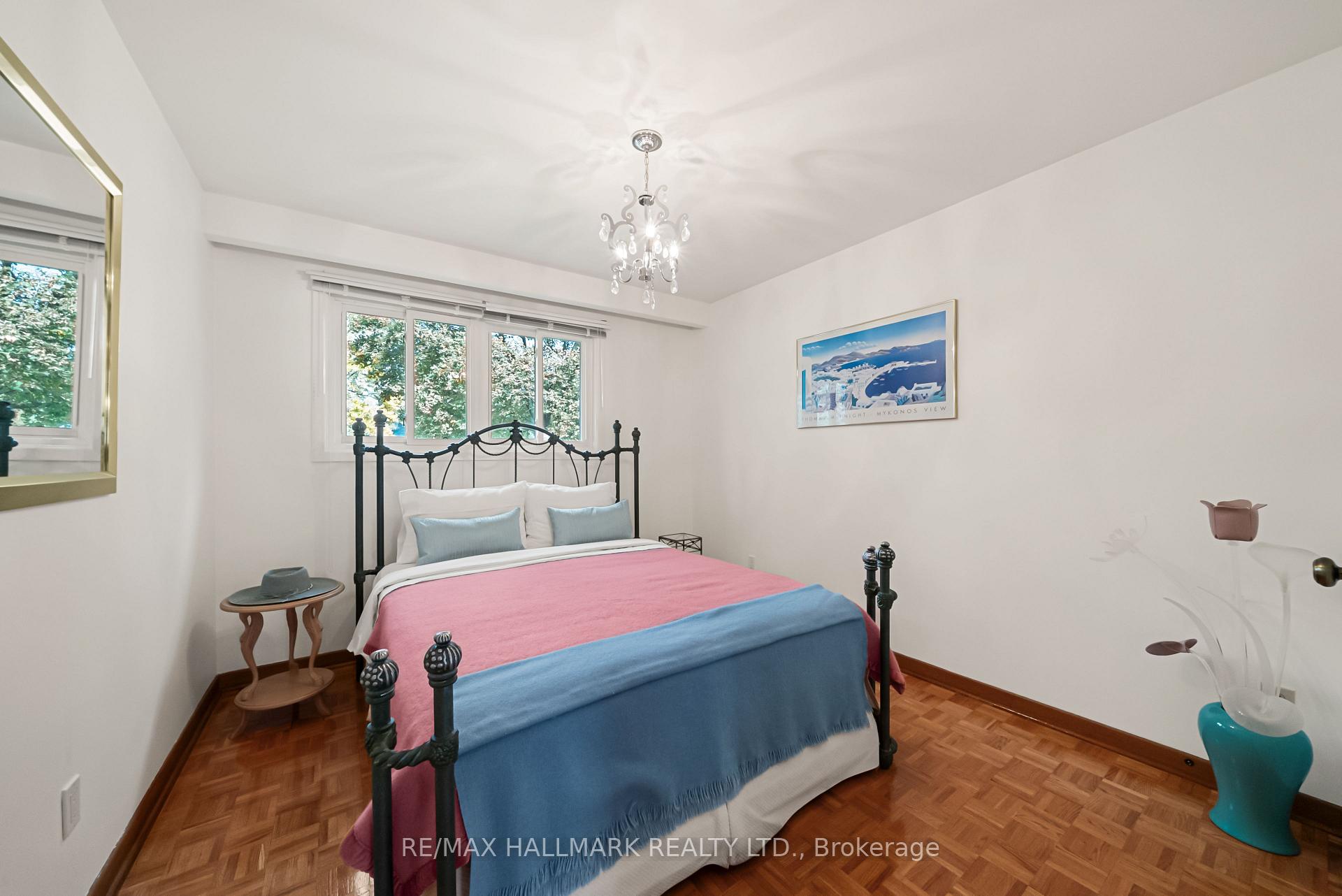 Photo 20 of 53 Tobruk Crescent, North York, Newtonbrook East — HOMEH