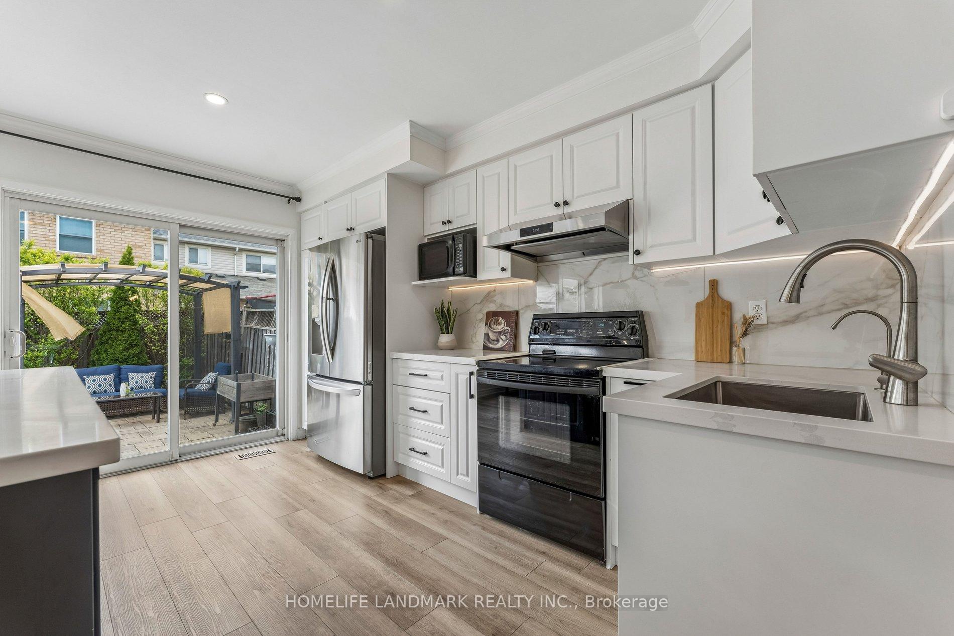 Photo 9 of 1080 Cooper Avenue, Milton, Beaty — HOMEH