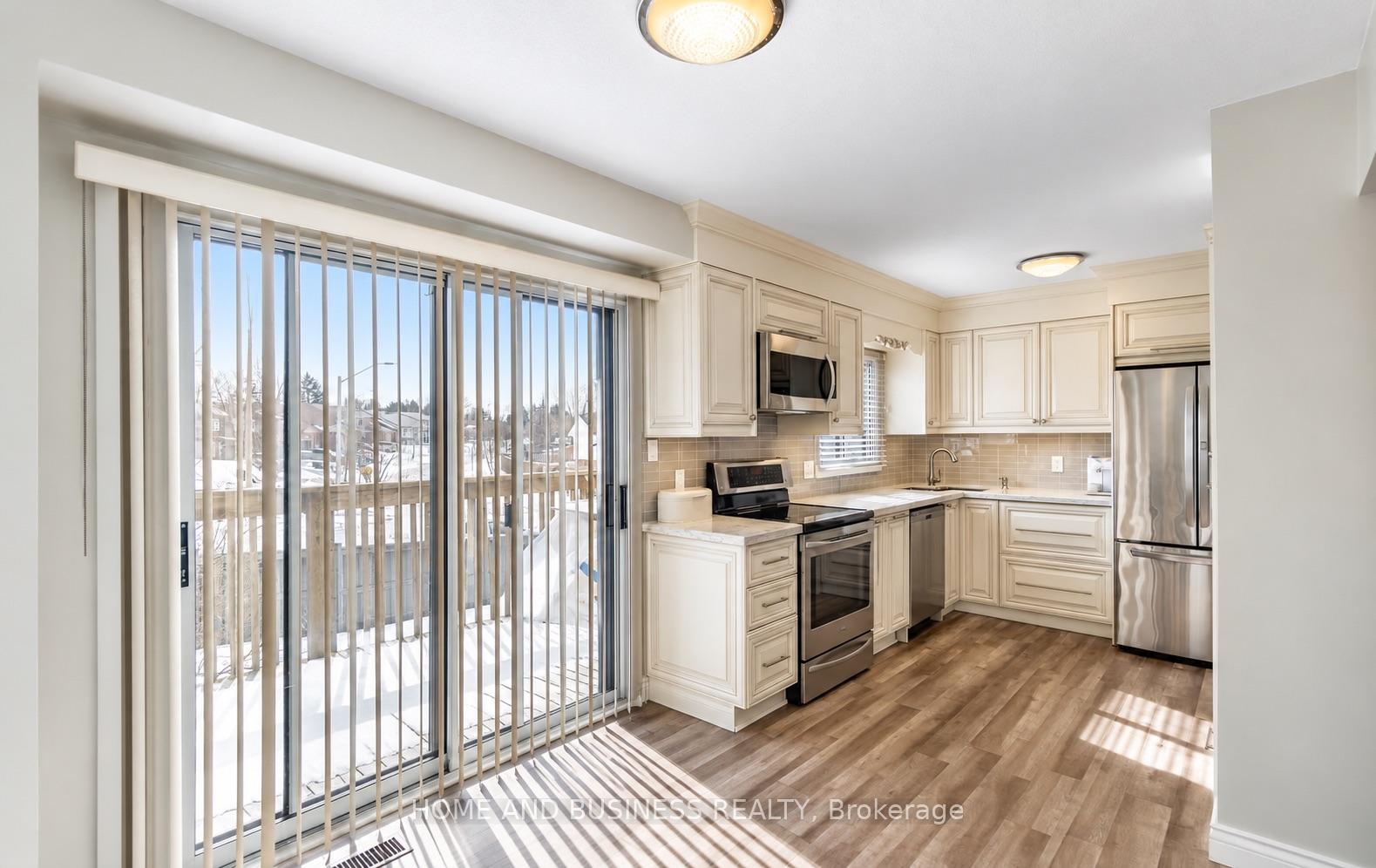 Photo 6 of Unit 64, 6040 Montevideo Road, Mississauga, Meadowvale — HOMEH