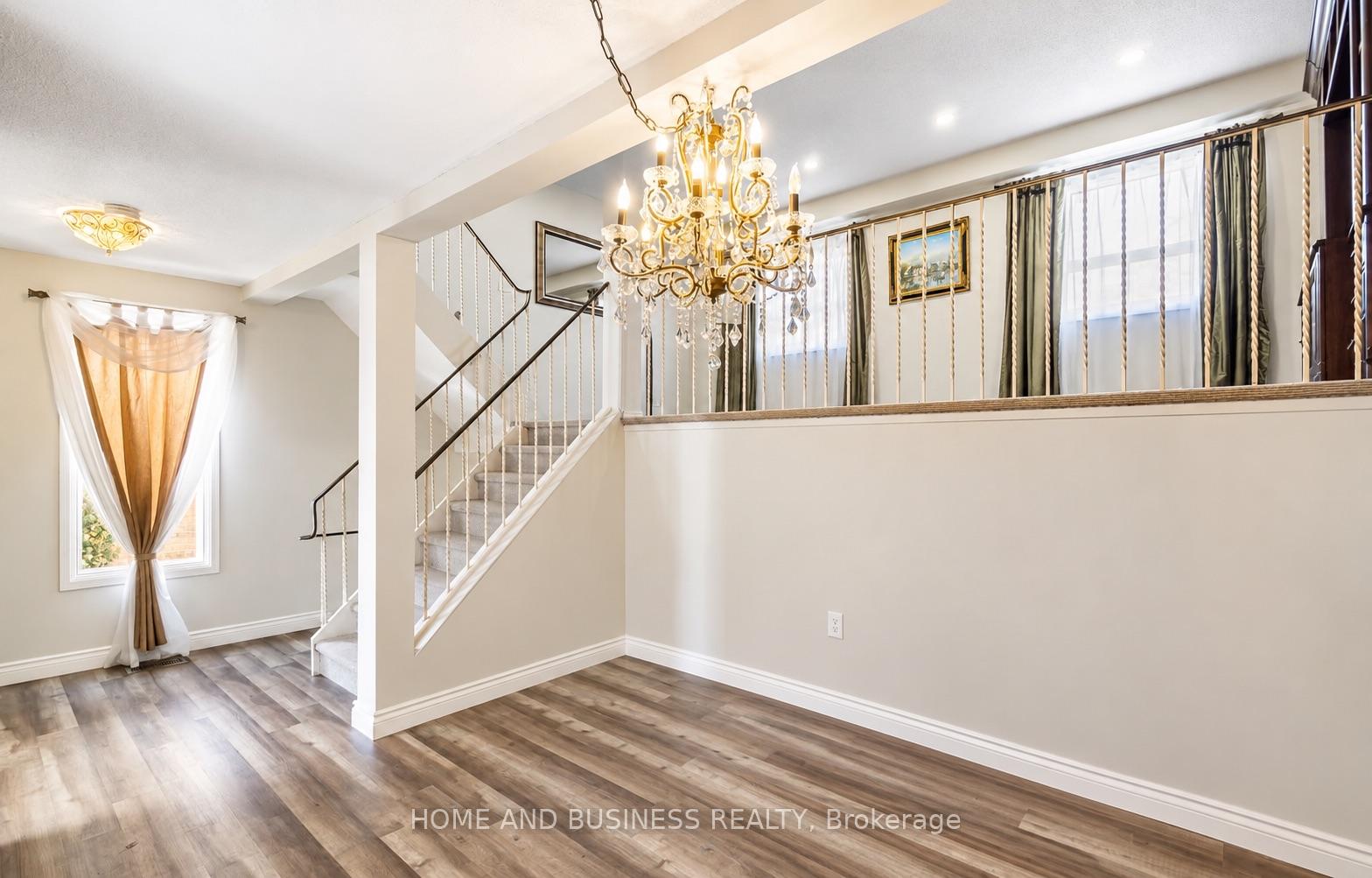 Photo 9 of Unit 64, 6040 Montevideo Road, Mississauga, Meadowvale — HOMEH