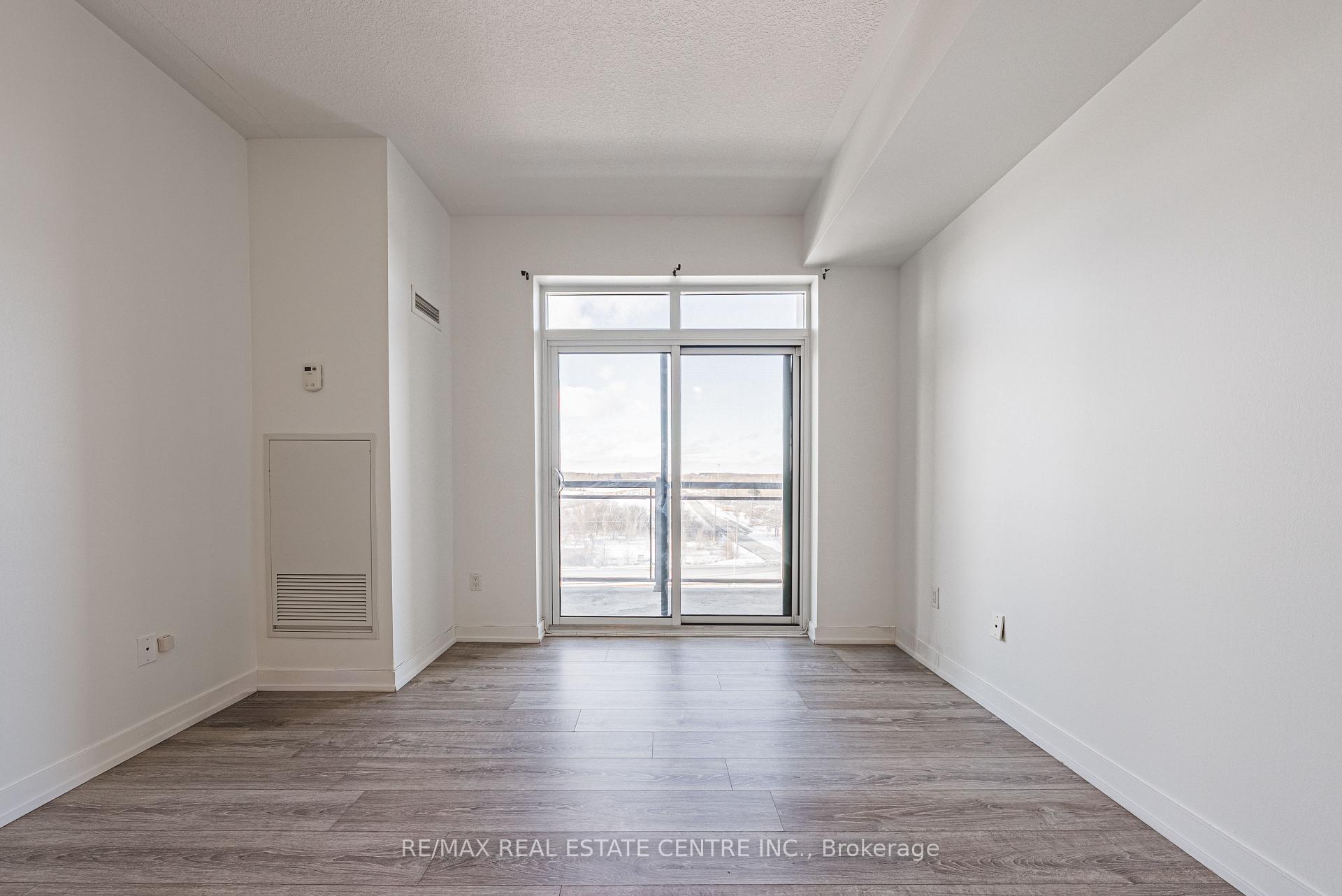 Photo 11 of Unit 706, 2486 Old Bronte Road, Oakville, Westmount — HOMEH
