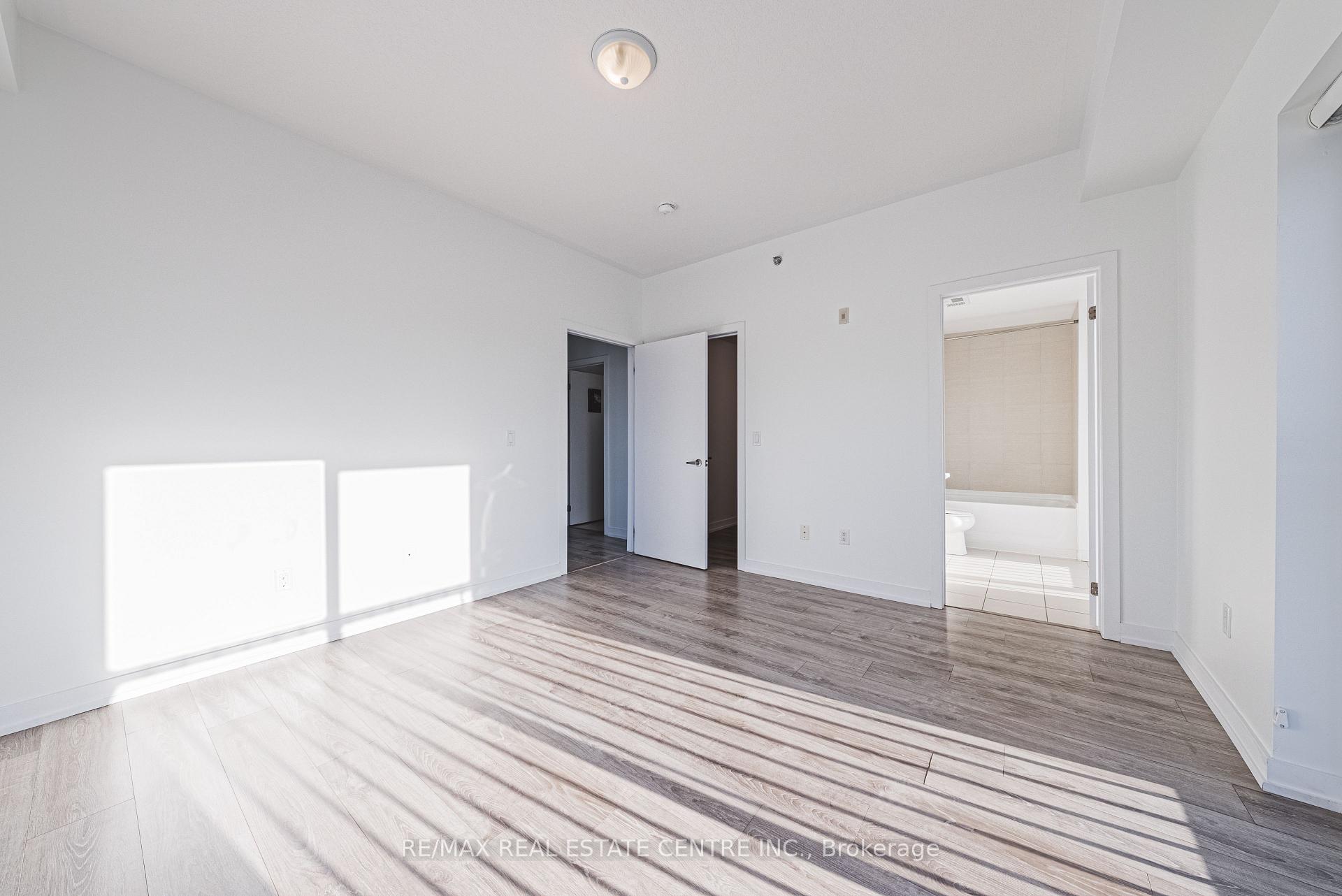 Photo 17 of Unit 706, 2486 Old Bronte Road, Oakville, Westmount — HOMEH