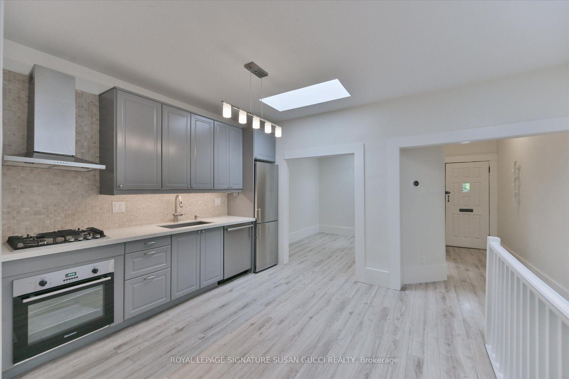 Photo 10 of 233 Cedarvale Avenue, Toronto, Woodbine-Lumsden — HOMEH