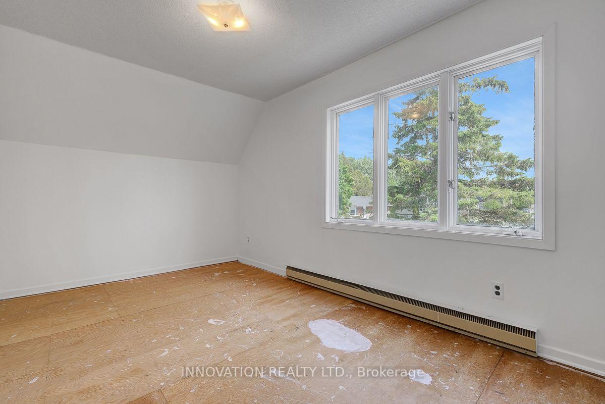 Photo 30 of 456 Gladstone Street, North Dundas, Winchester — HOMEH