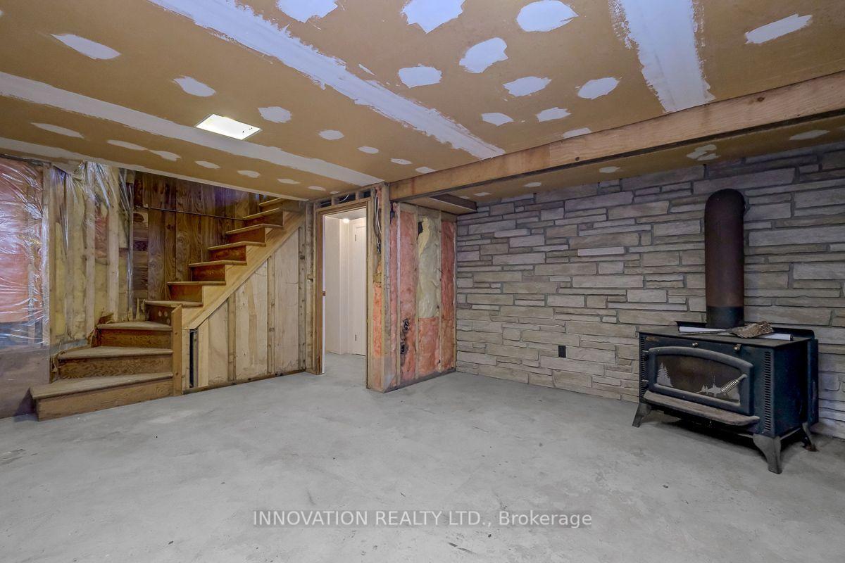 Photo 35 of 456 Gladstone Street, North Dundas, Winchester — HOMEH