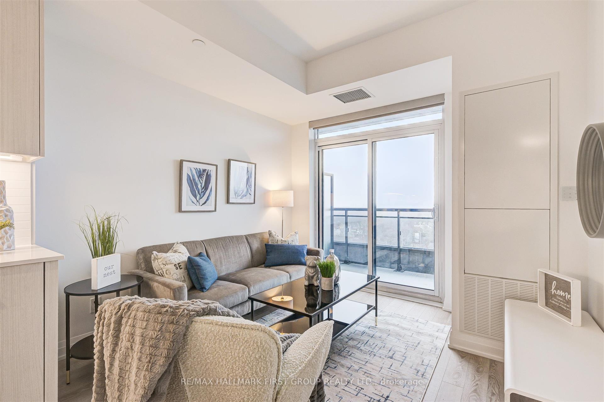 Photo 3 of Unit 1017, 286 Main Street, Toronto, East End-Danforth — HOMEH