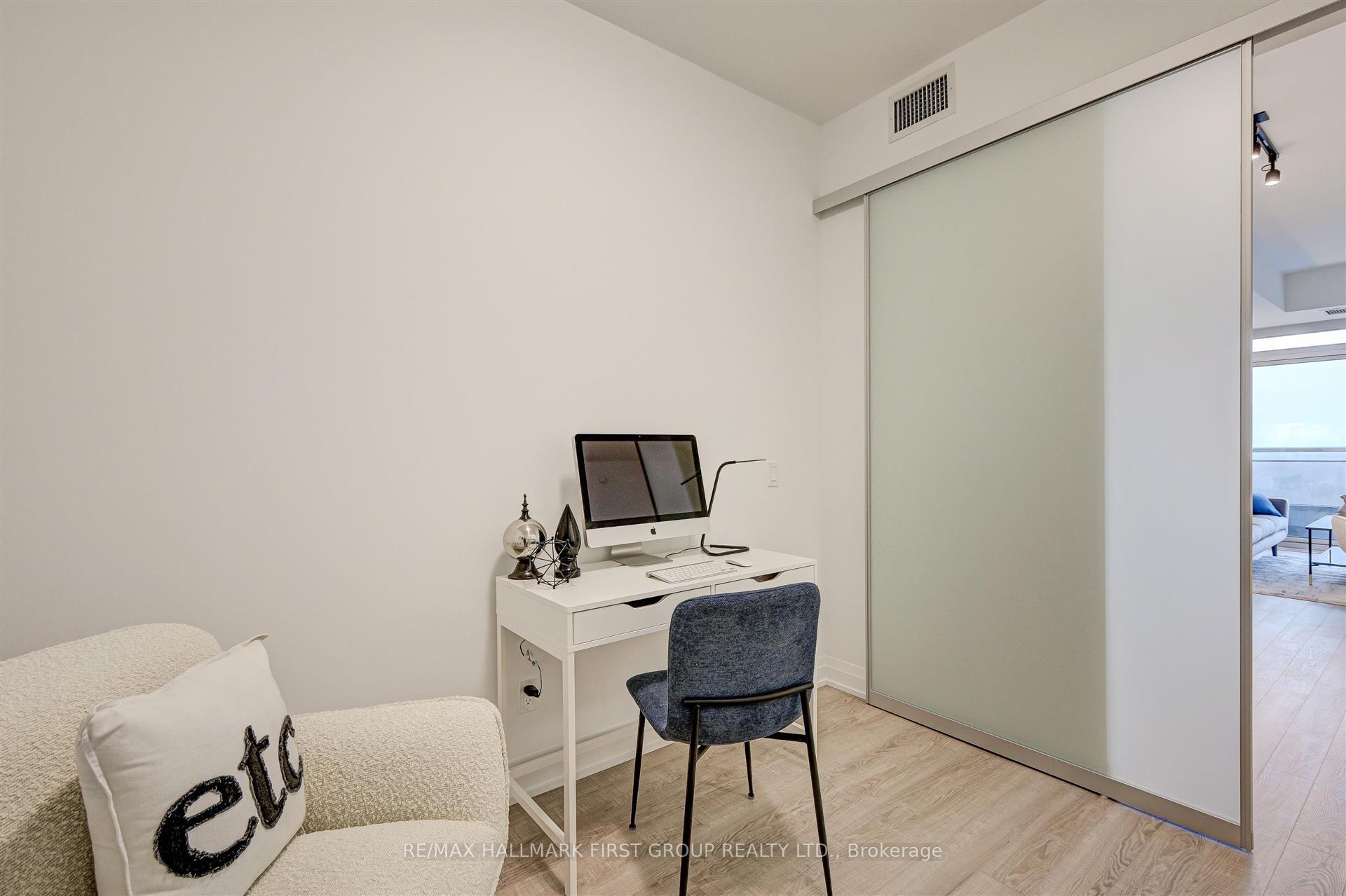 Photo 17 of Unit 1017, 286 Main Street, Toronto, East End-Danforth — HOMEH