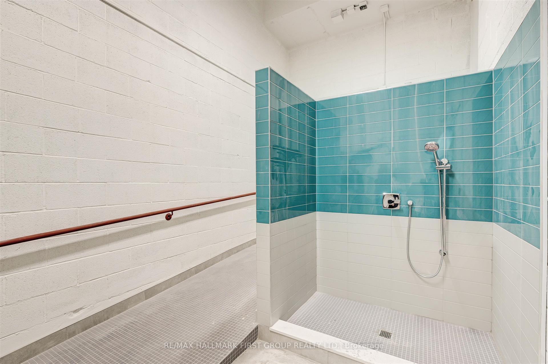 Photo 32 of Unit 1017, 286 Main Street, Toronto, East End-Danforth — HOMEH