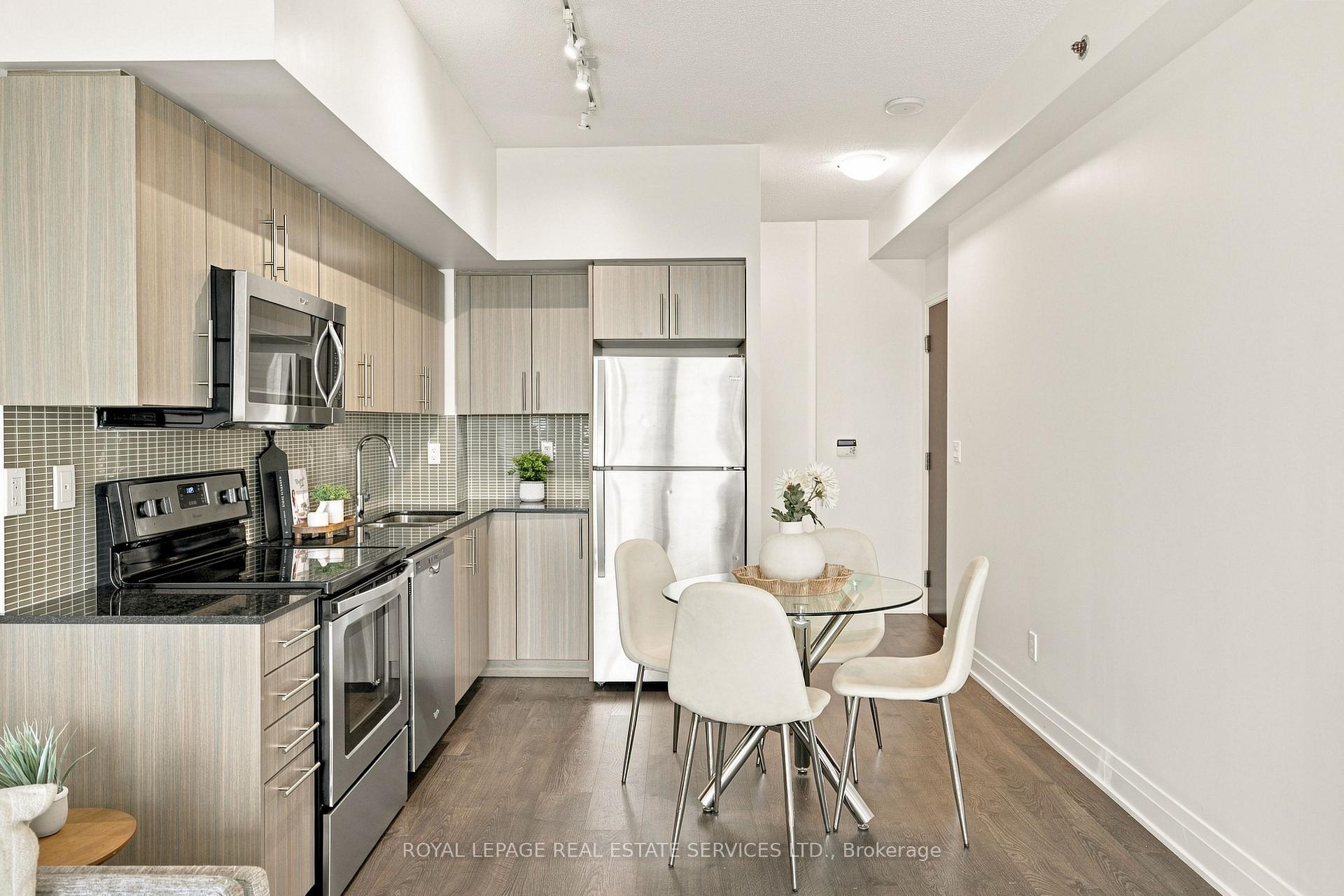 Photo 8 of 55 Speers Road, Oakville, Central — HOMEH