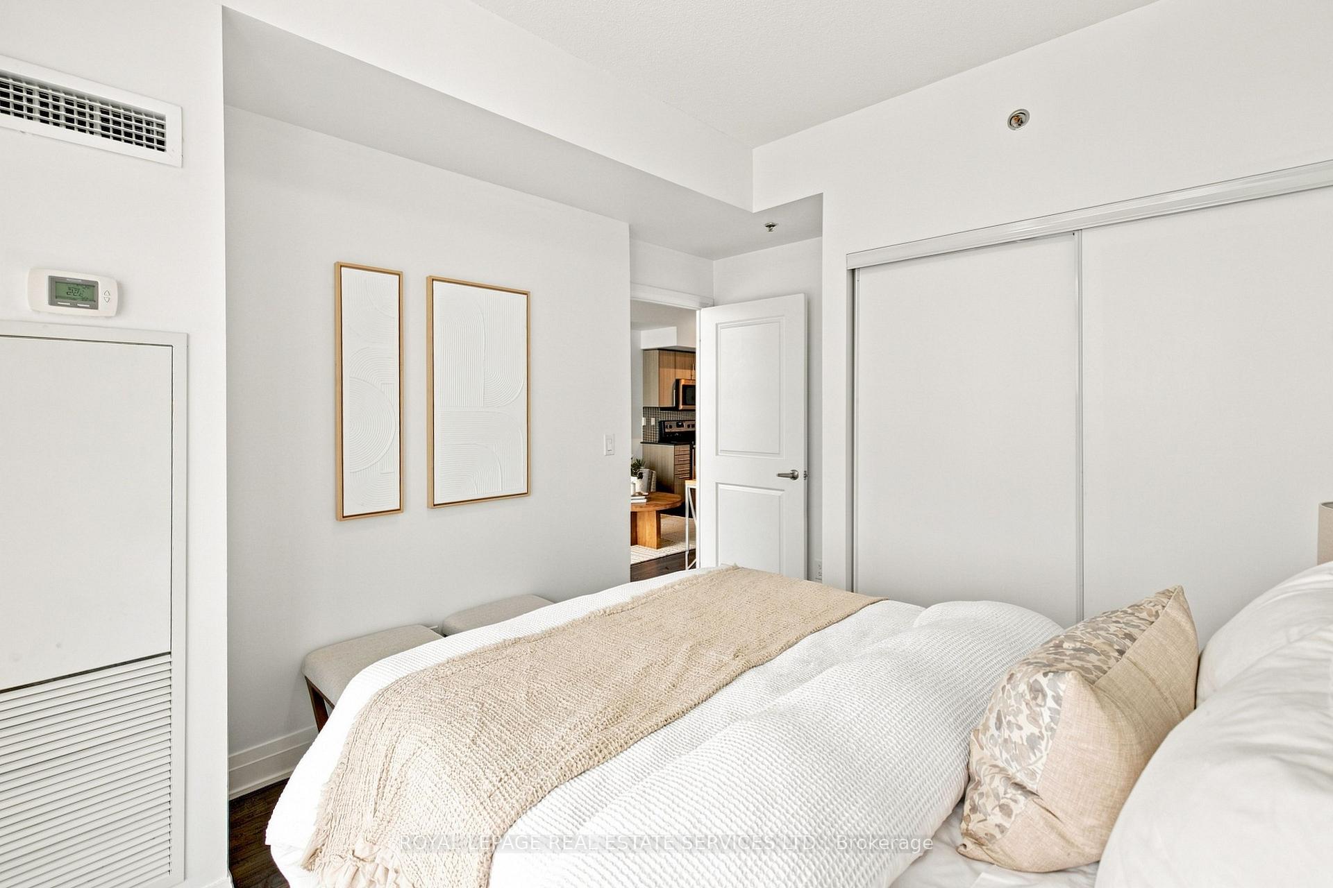 Photo 12 of 55 Speers Road, Oakville, Central — HOMEH