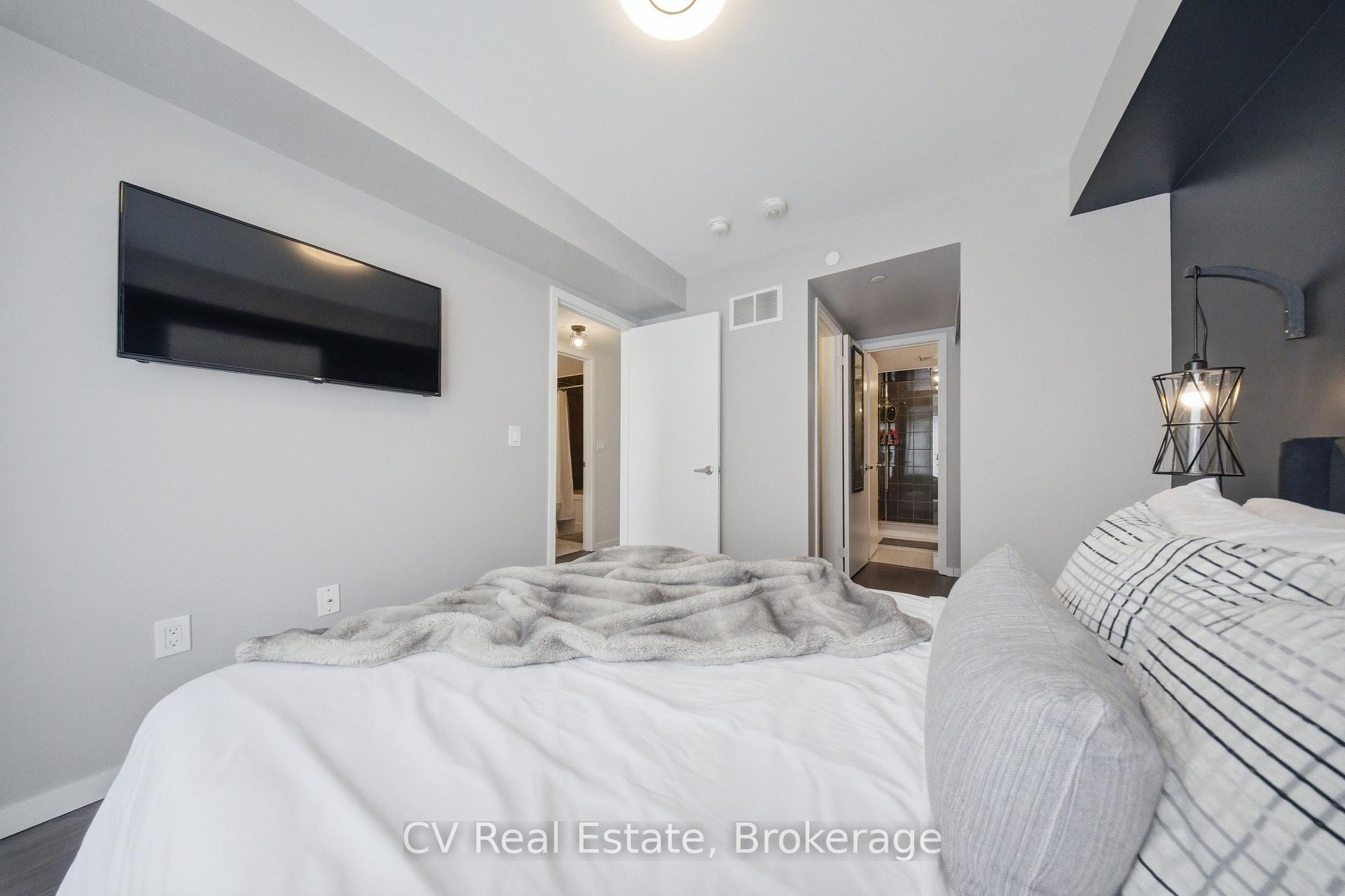 Photo 27 of Unit 104, 500 Alex Gardner Circle, Aurora, Aurora Village — HOMEH