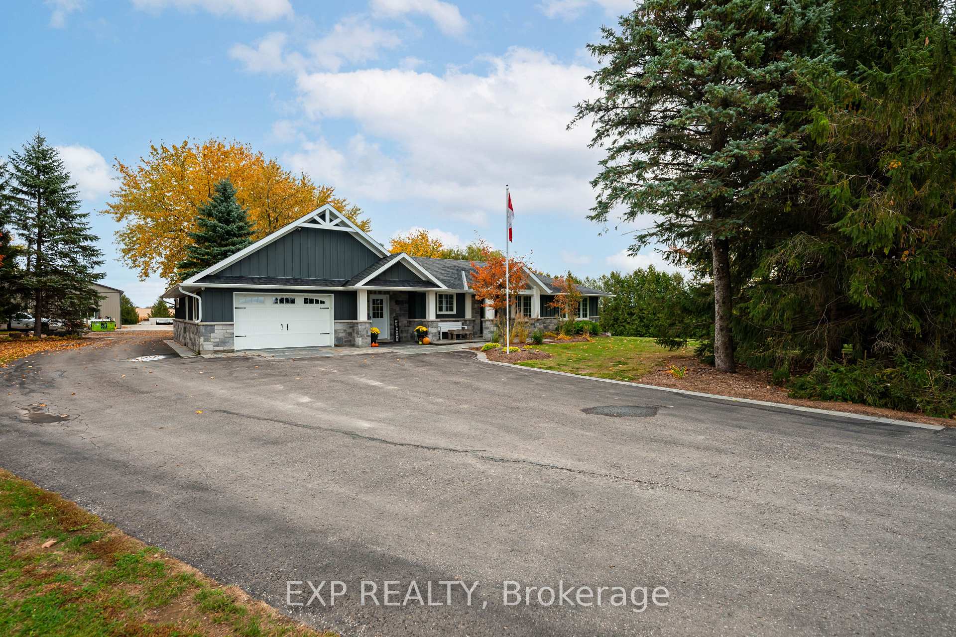Photo 3 of 394175 County Rd 12, Amaranth, Rural Amaranth — HOMEH